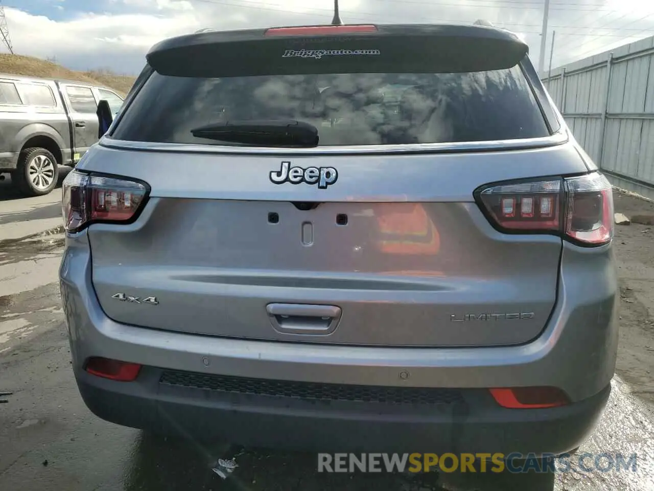 6 Photograph of a damaged car 3C4NJDCB6MT599633 JEEP COMPASS 2021