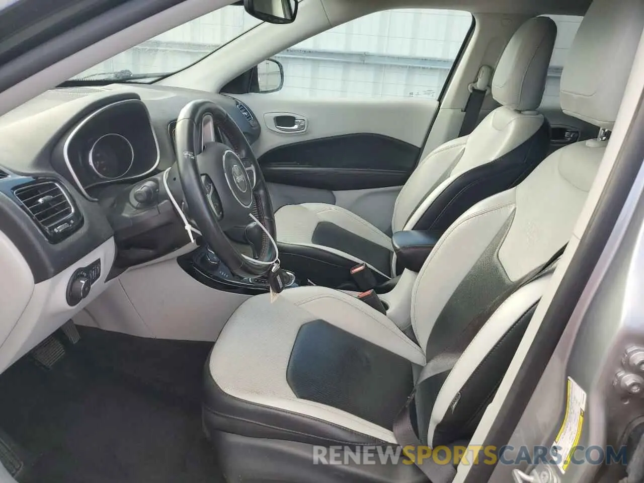 7 Photograph of a damaged car 3C4NJDCB6MT599633 JEEP COMPASS 2021