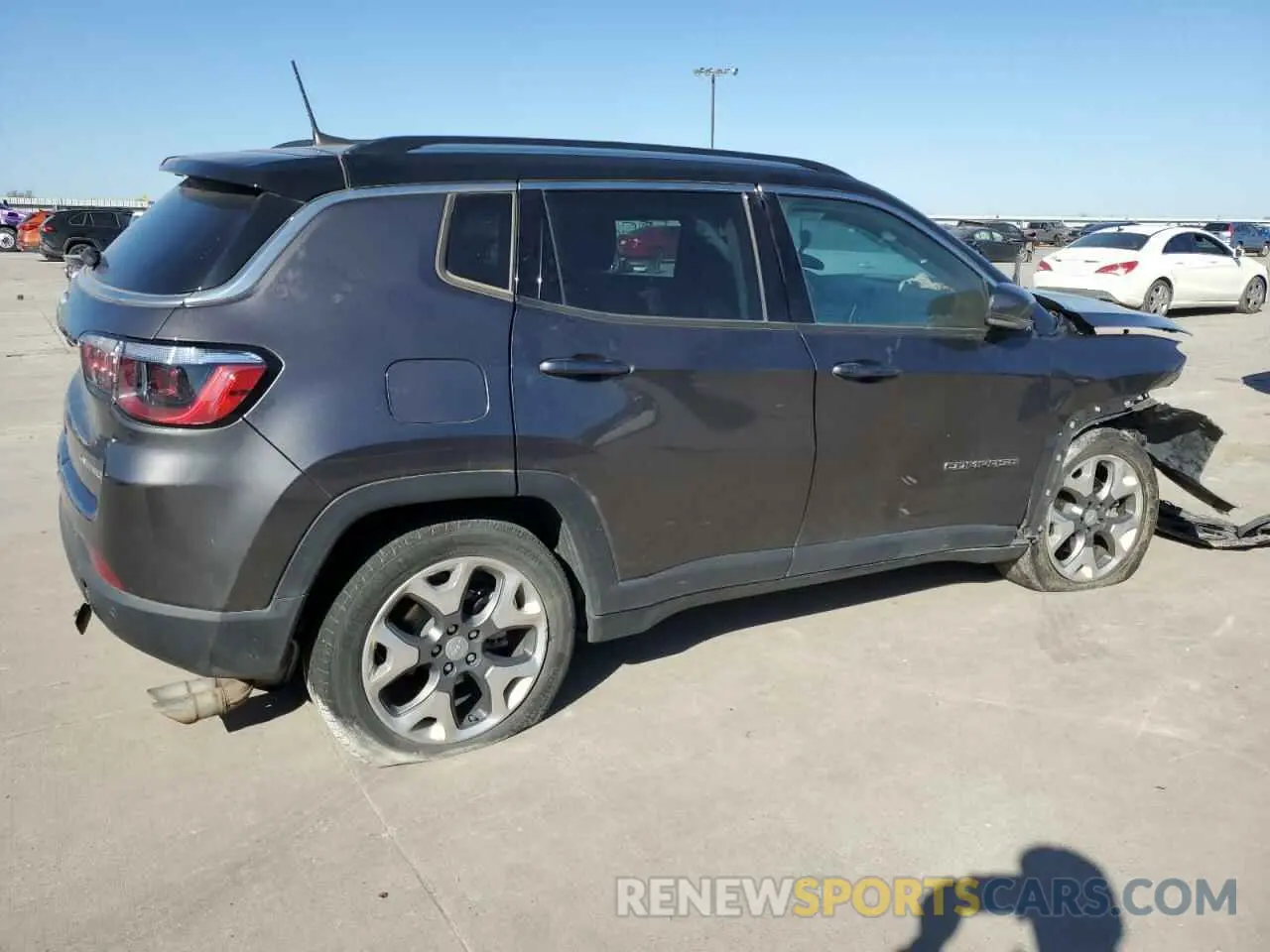 3 Photograph of a damaged car 3C4NJDCB6MT604376 JEEP COMPASS 2021