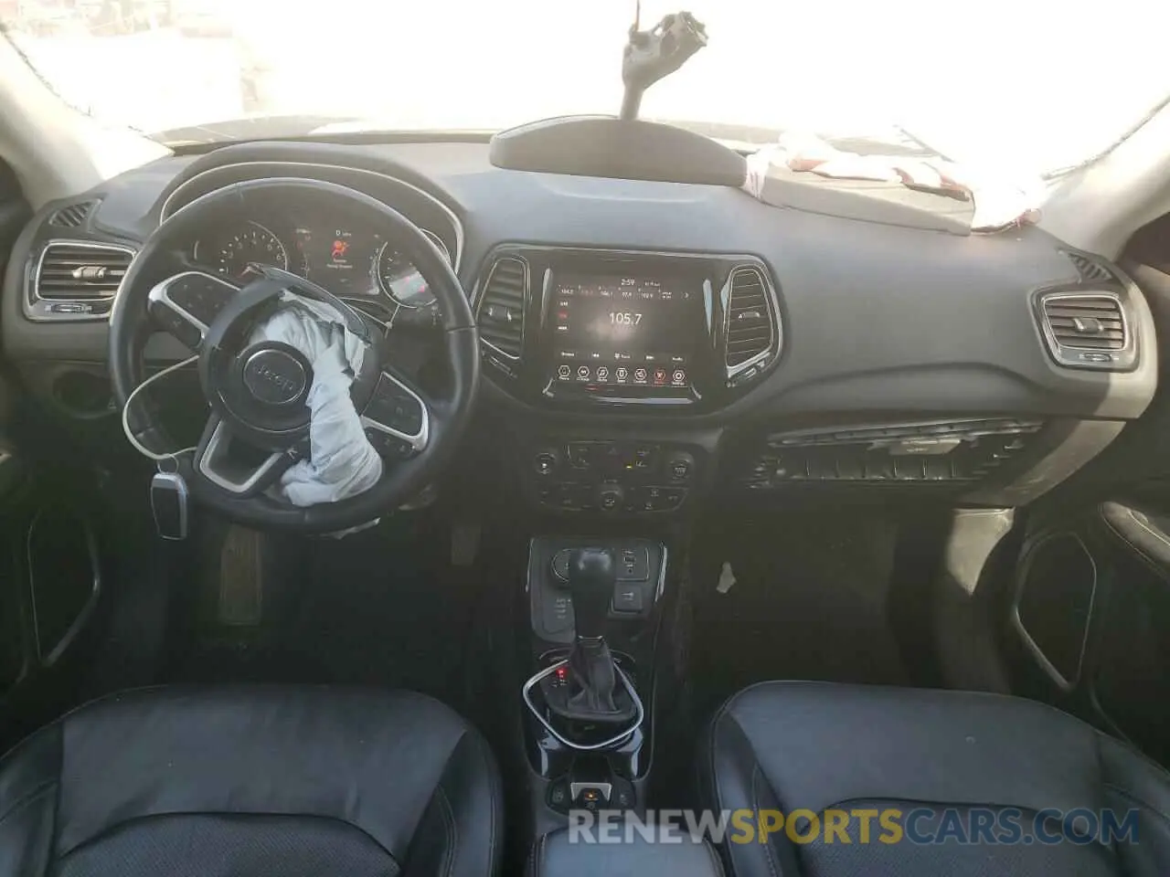 8 Photograph of a damaged car 3C4NJDCB6MT604376 JEEP COMPASS 2021