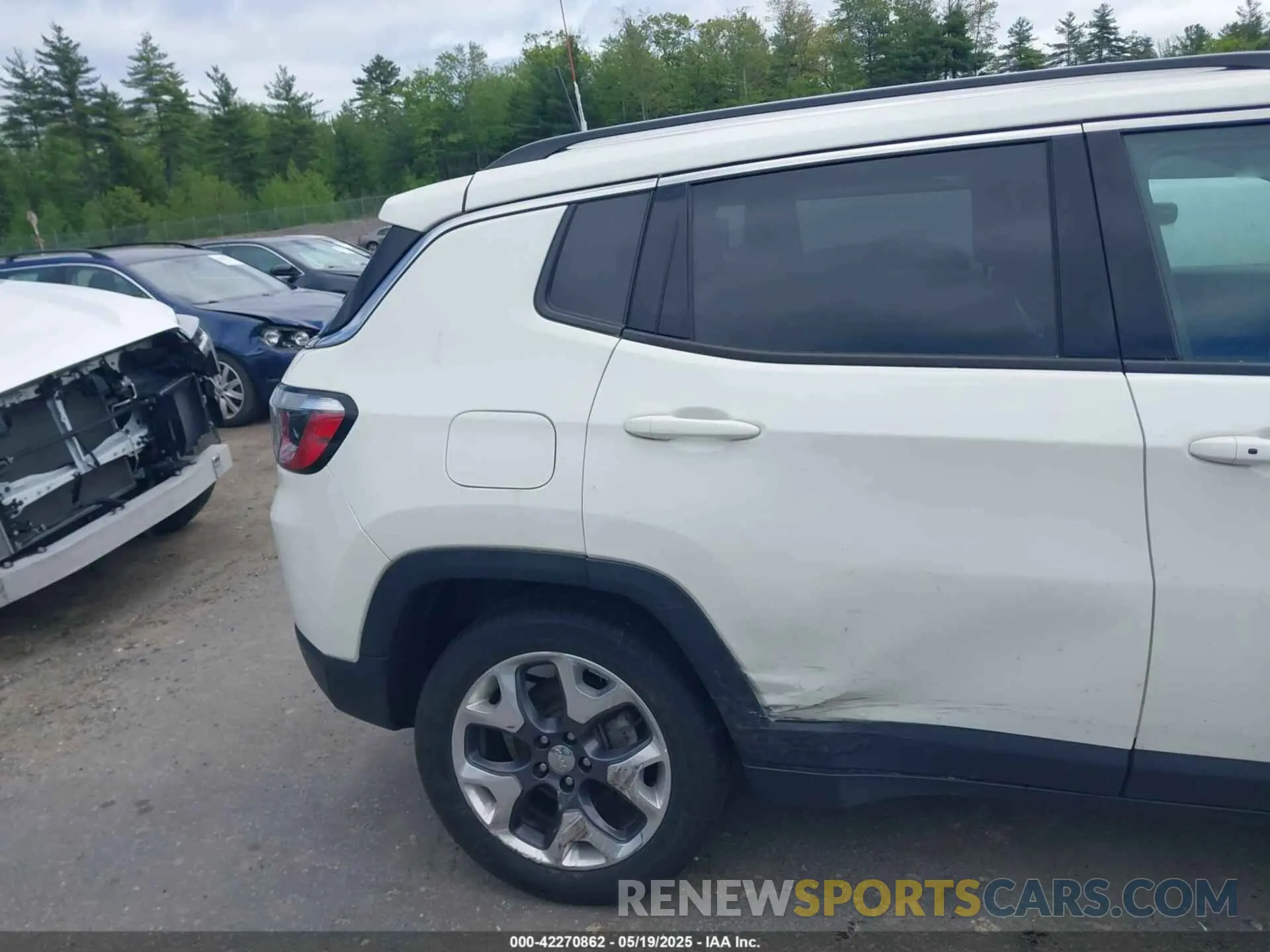 6 Photograph of a damaged car 3C4NJDCB7MT520275 JEEP COMPASS 2021