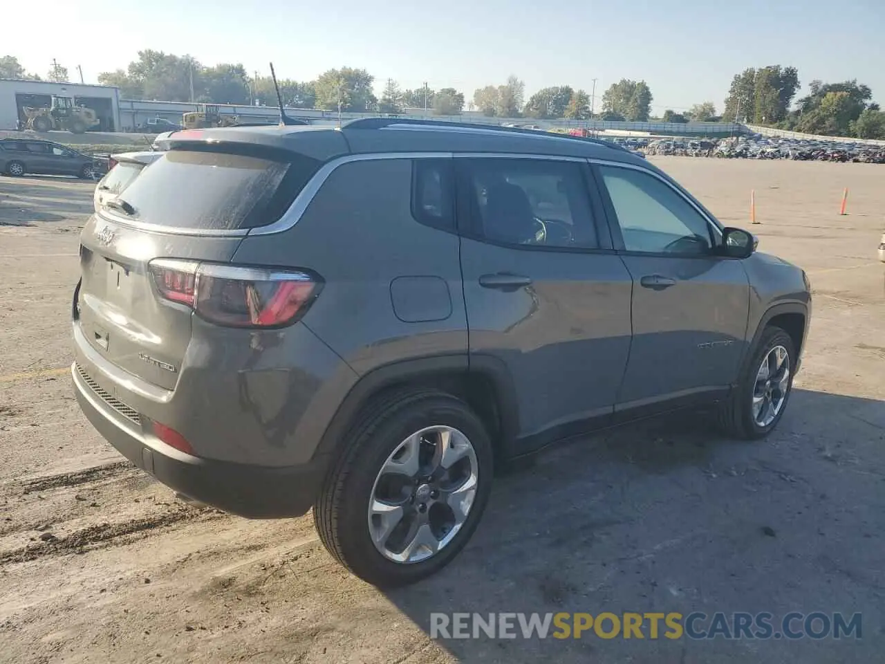 3 Photograph of a damaged car 3C4NJDCB7MT572828 JEEP COMPASS 2021