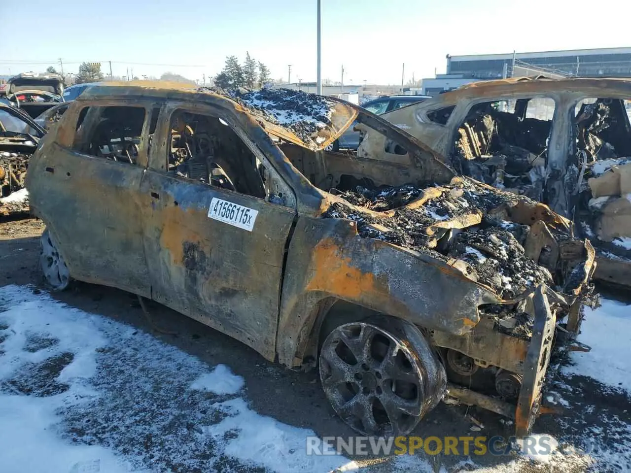 4 Photograph of a damaged car 3C4NJDCB8MT515487 JEEP COMPASS 2021