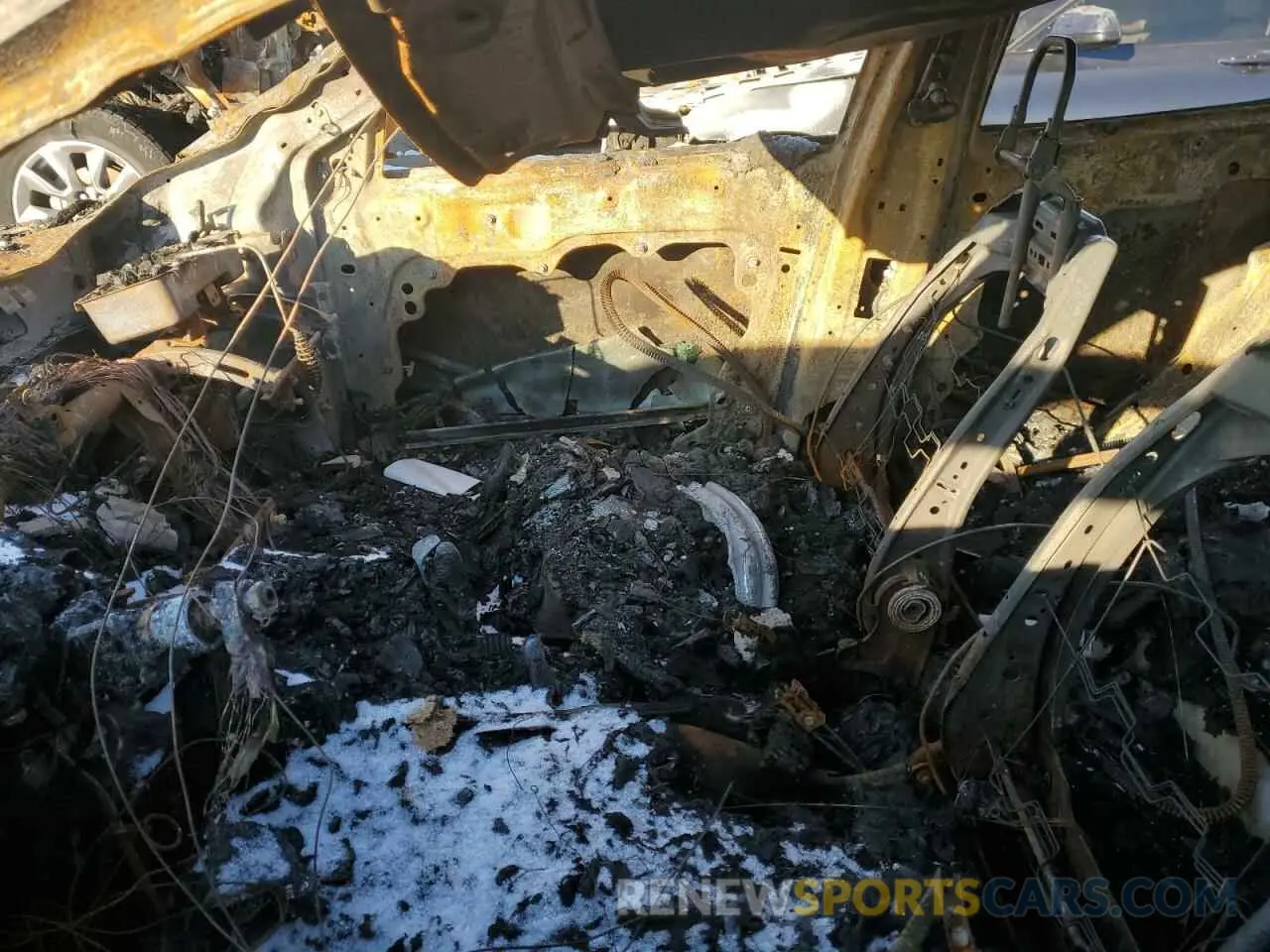 7 Photograph of a damaged car 3C4NJDCB8MT515487 JEEP COMPASS 2021