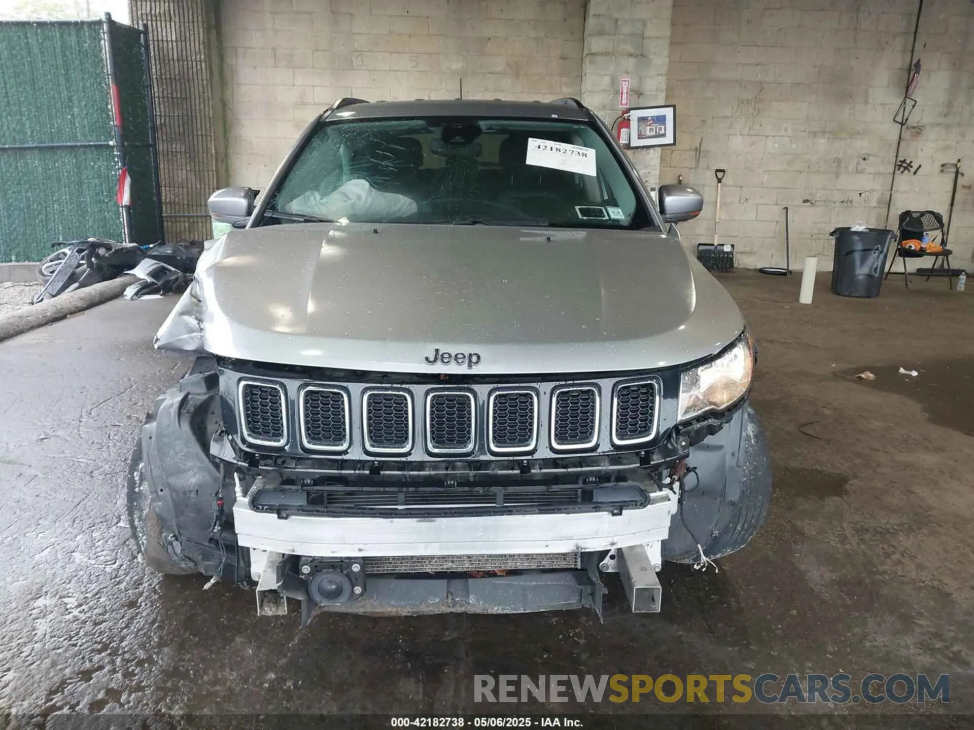 13 Photograph of a damaged car 3C4NJDCB8MT523718 JEEP COMPASS 2021