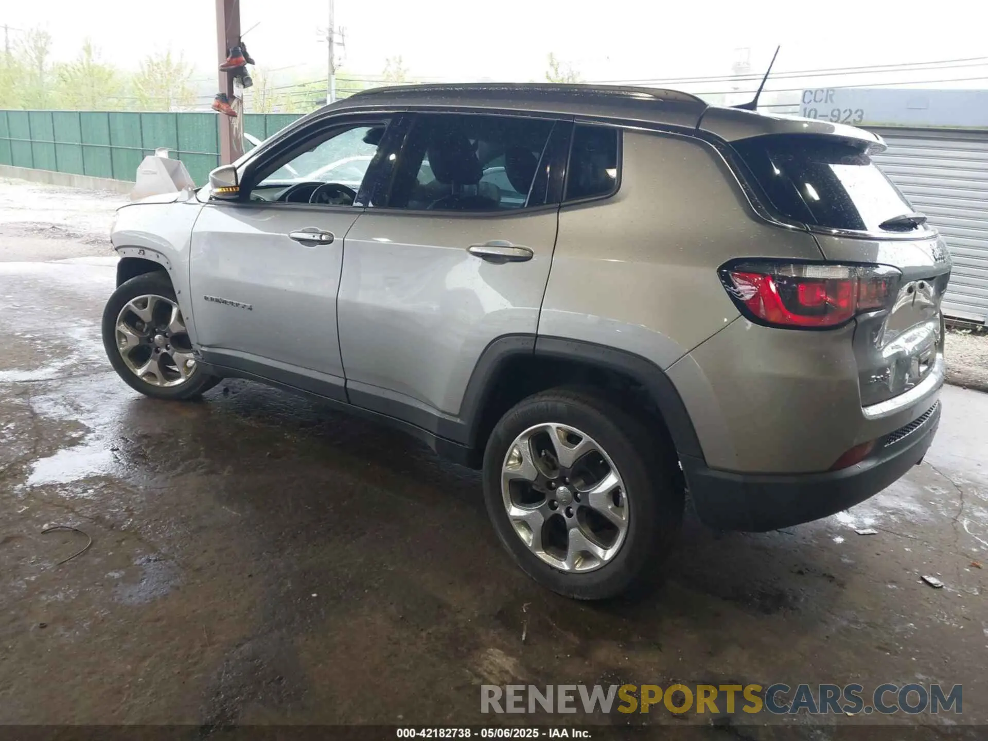 3 Photograph of a damaged car 3C4NJDCB8MT523718 JEEP COMPASS 2021