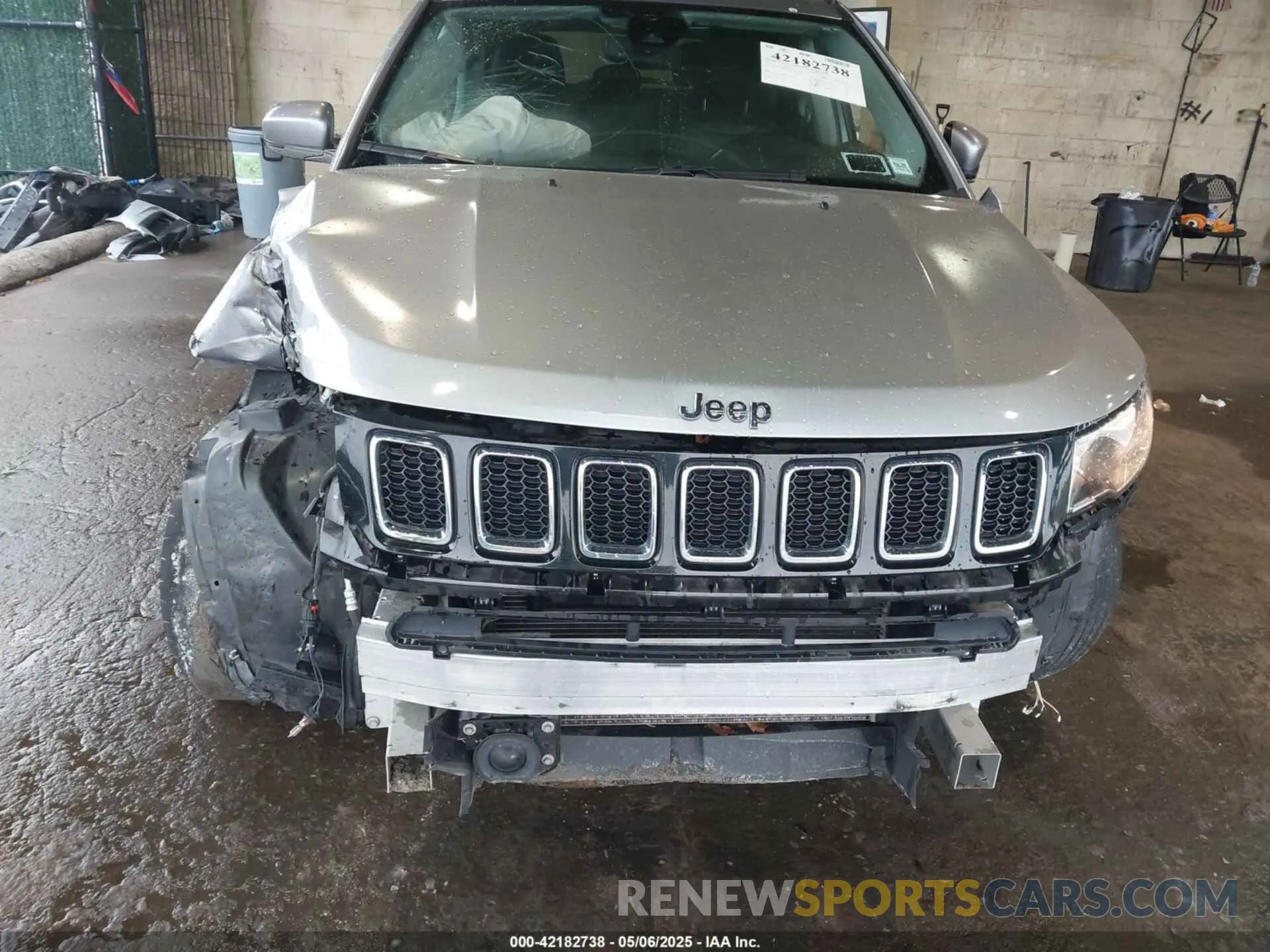 6 Photograph of a damaged car 3C4NJDCB8MT523718 JEEP COMPASS 2021