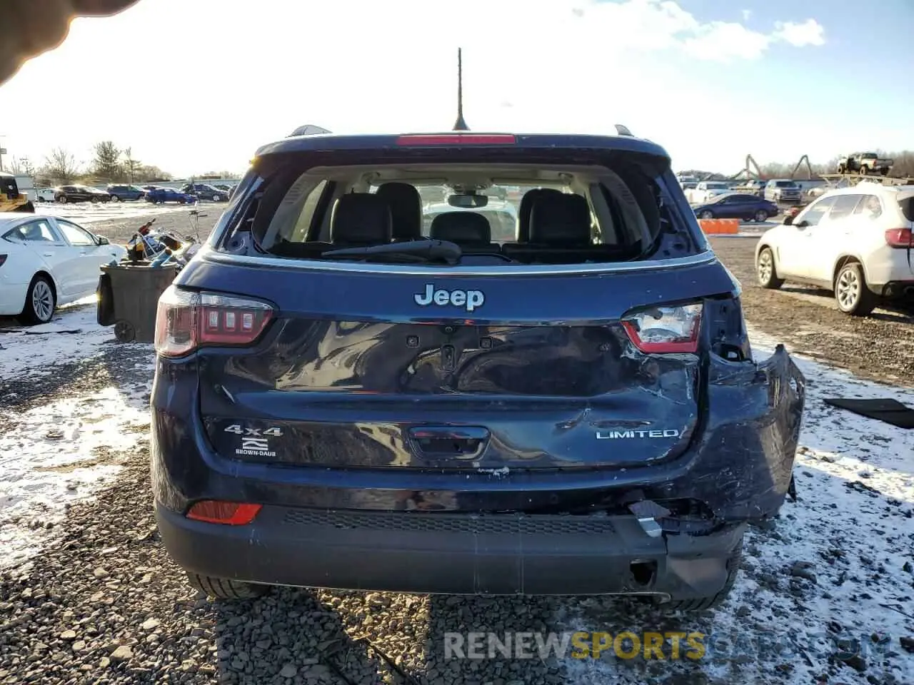 6 Photograph of a damaged car 3C4NJDCB8MT530975 JEEP COMPASS 2021