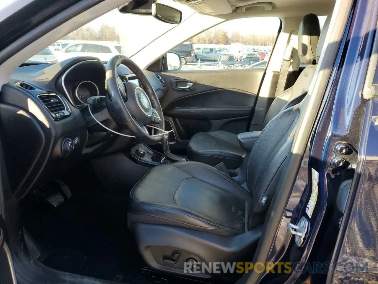 7 Photograph of a damaged car 3C4NJDCB8MT530975 JEEP COMPASS 2021