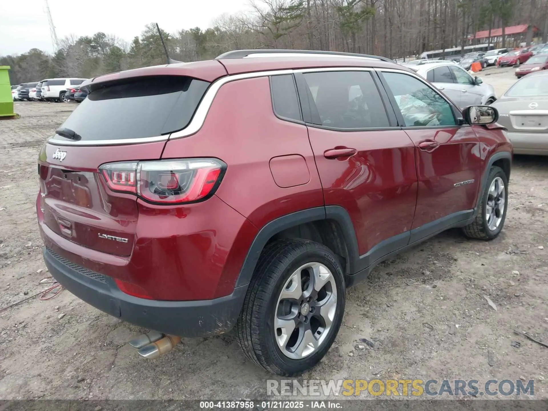 4 Photograph of a damaged car 3C4NJDCB8MT572661 JEEP COMPASS 2021