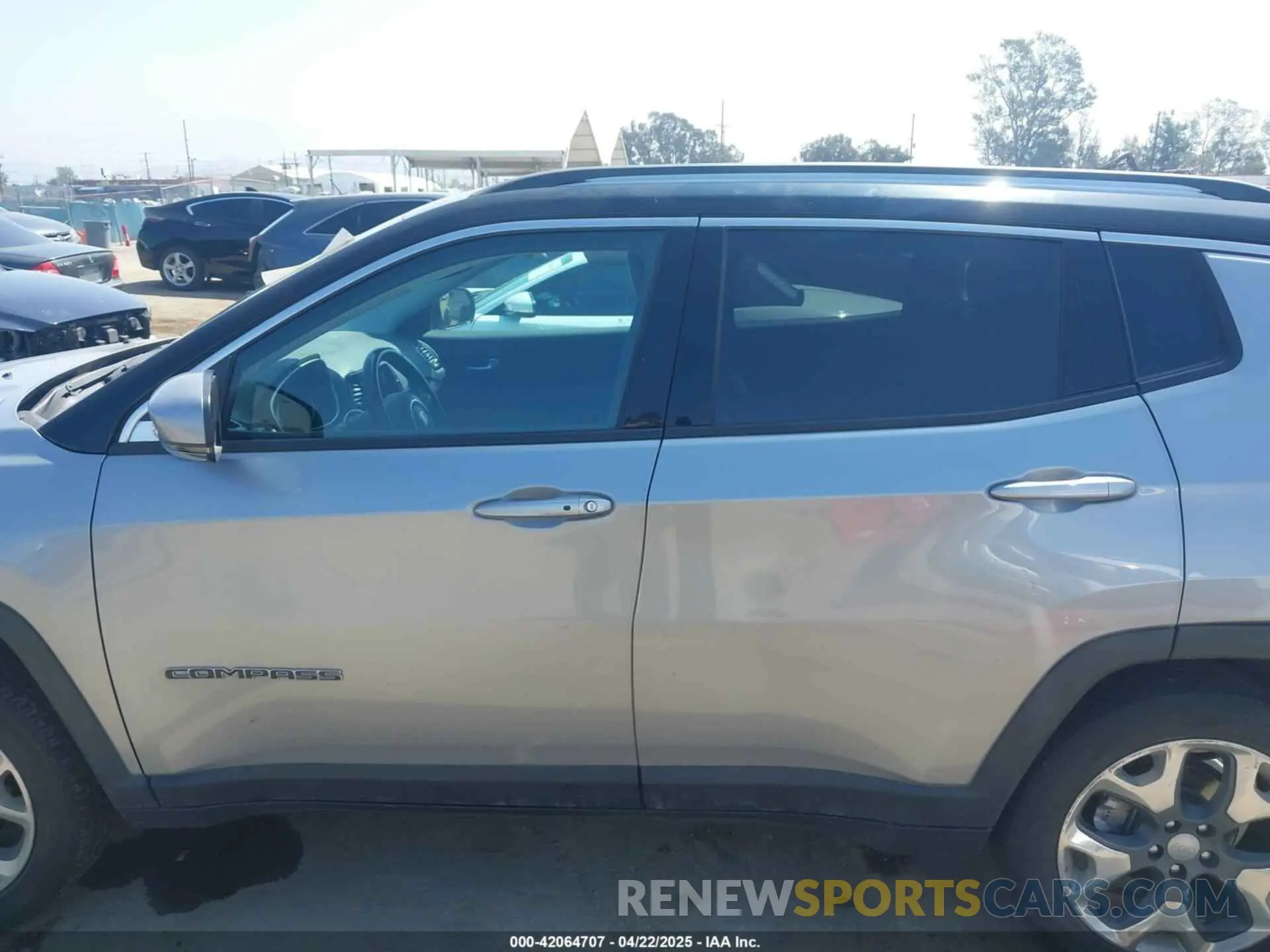 15 Photograph of a damaged car 3C4NJDCB8MT595535 JEEP COMPASS 2021