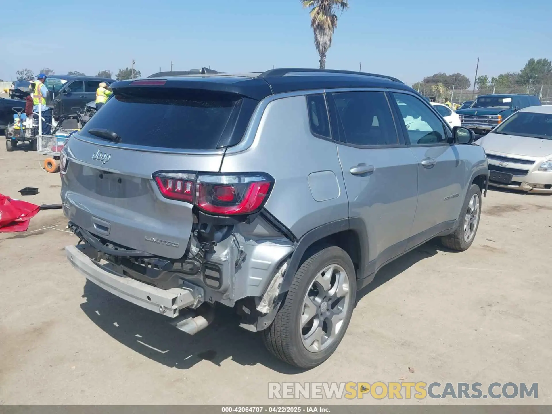 4 Photograph of a damaged car 3C4NJDCB8MT595535 JEEP COMPASS 2021