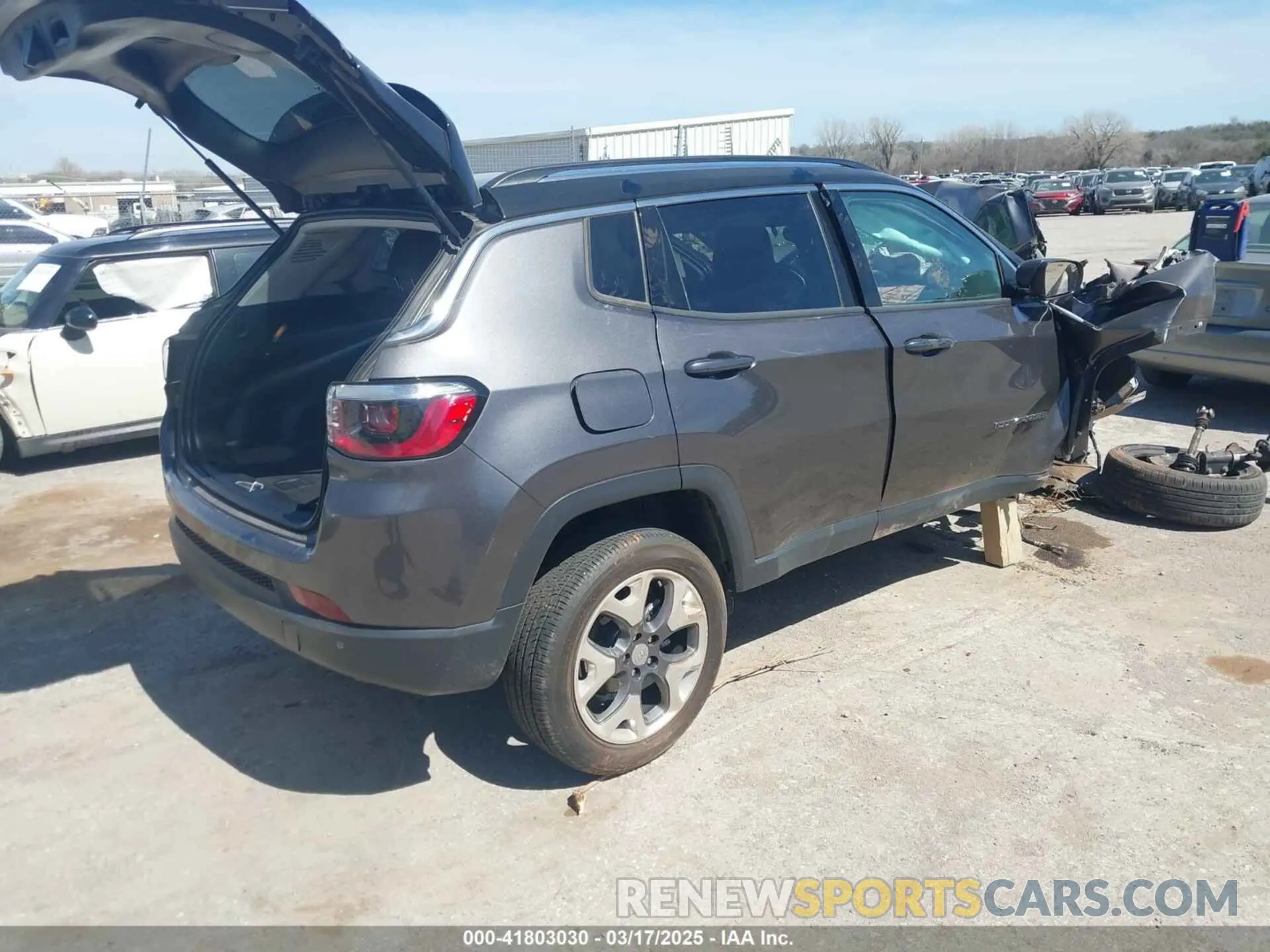 4 Photograph of a damaged car 3C4NJDCB8MT601544 JEEP COMPASS 2021