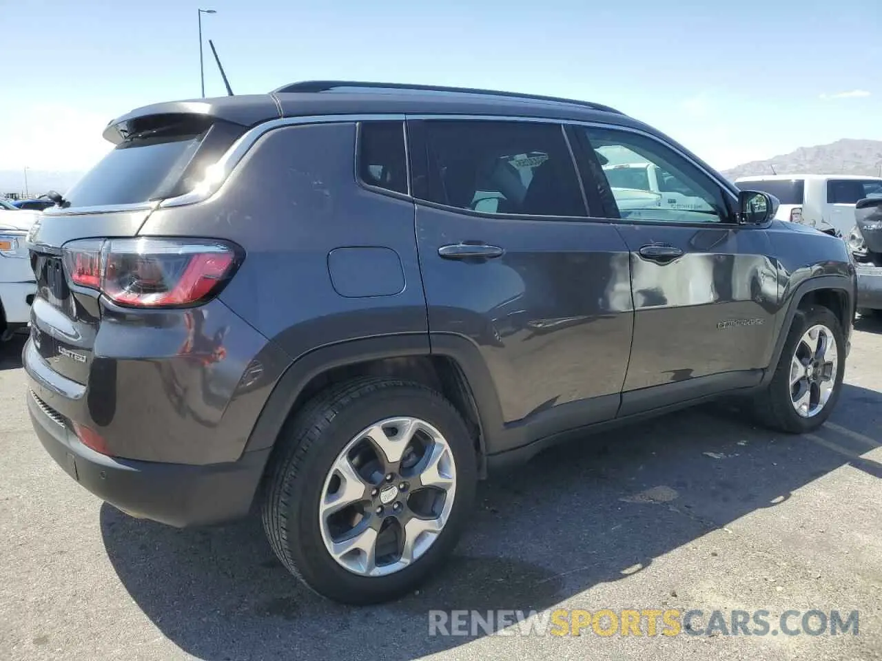 3 Photograph of a damaged car 3C4NJDCB9MT556517 JEEP COMPASS 2021
