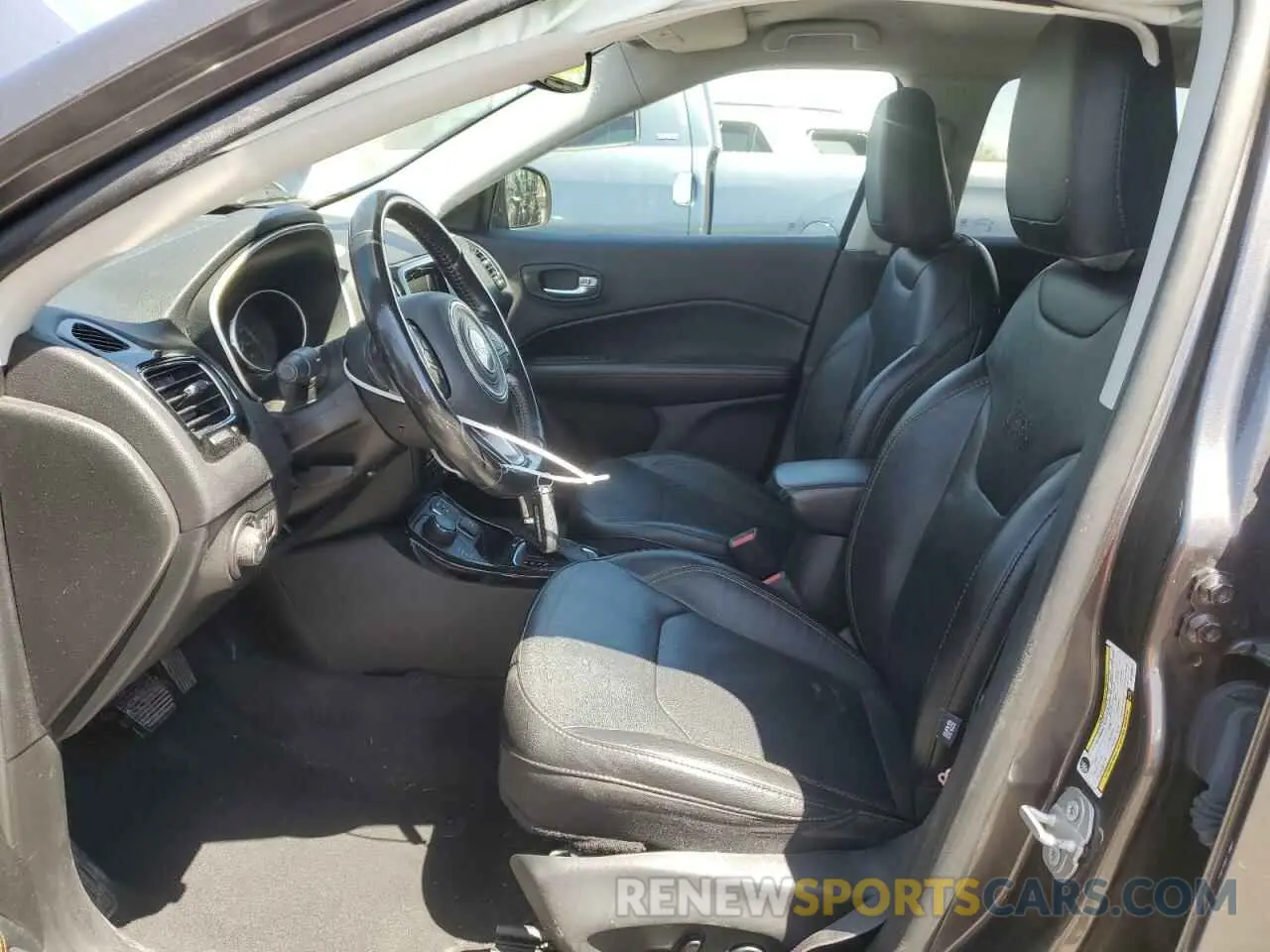 7 Photograph of a damaged car 3C4NJDCB9MT556517 JEEP COMPASS 2021