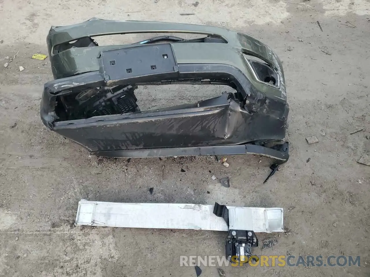 13 Photograph of a damaged car 3C4NJDCBXMT527379 JEEP COMPASS 2021