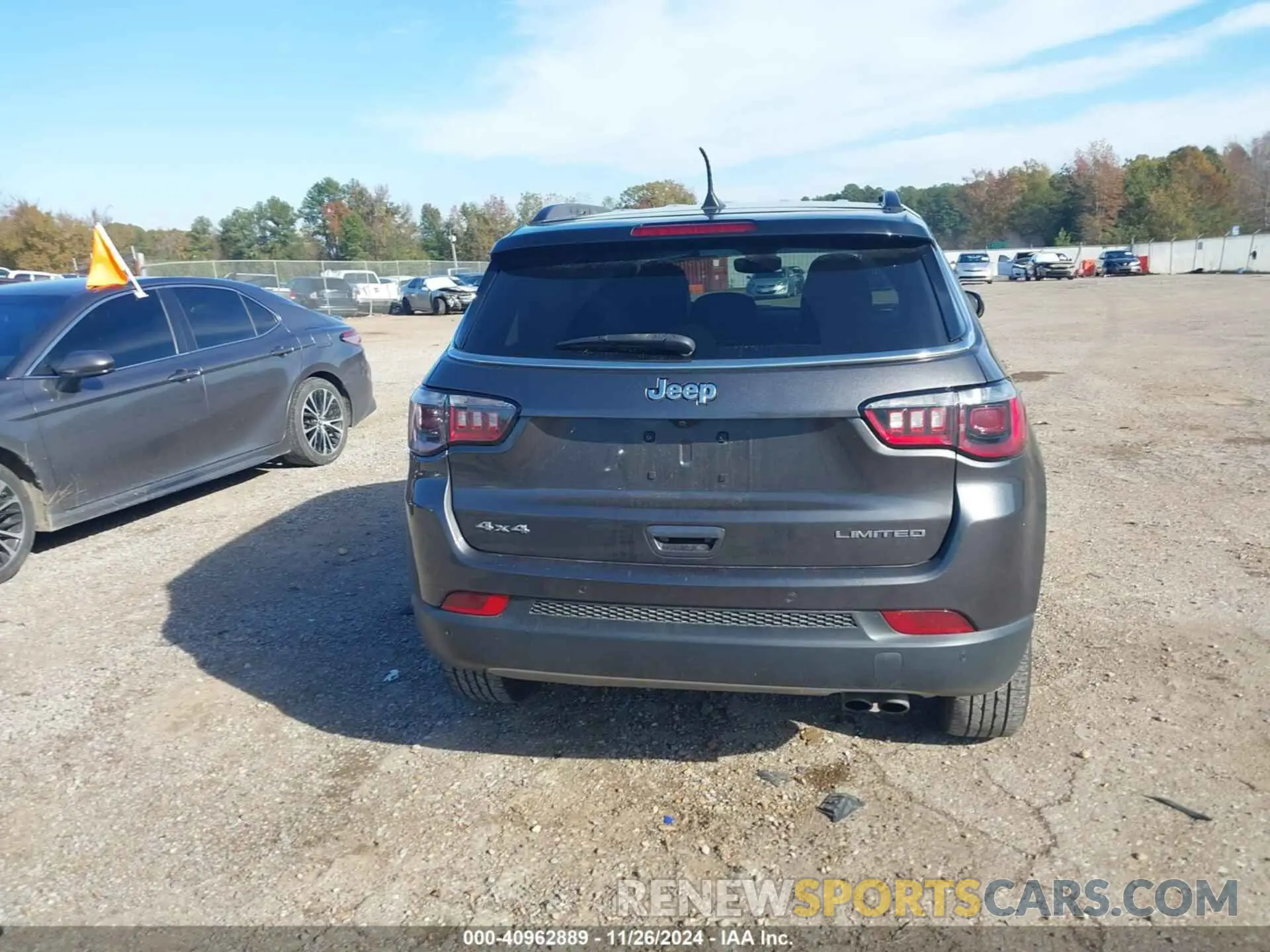 16 Photograph of a damaged car 3C4NJDCBXMT539726 JEEP COMPASS 2021