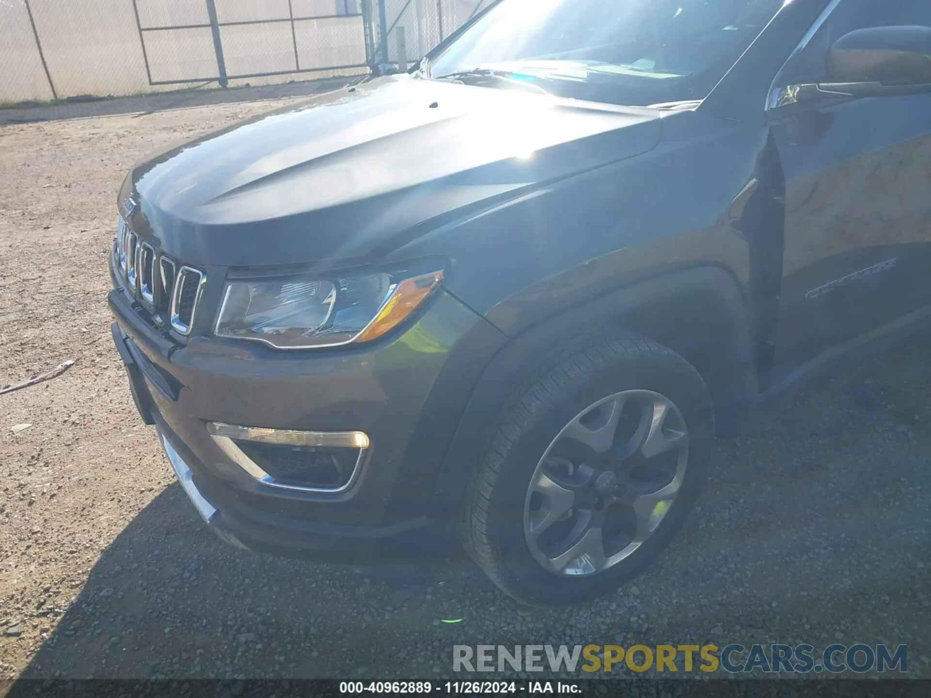 17 Photograph of a damaged car 3C4NJDCBXMT539726 JEEP COMPASS 2021
