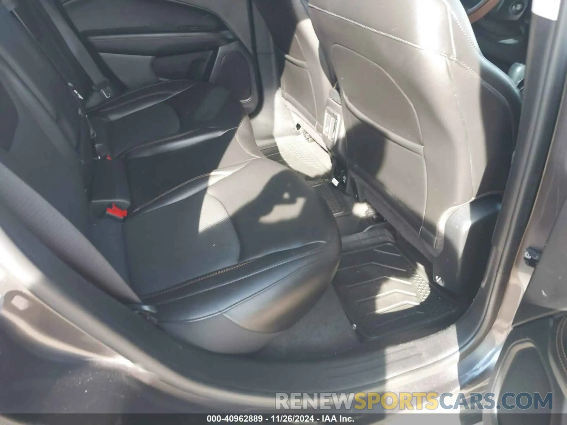 8 Photograph of a damaged car 3C4NJDCBXMT539726 JEEP COMPASS 2021