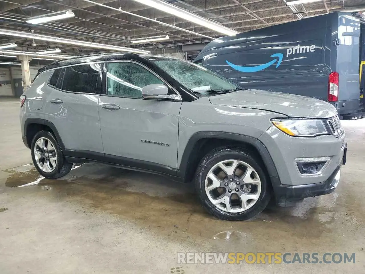 4 Photograph of a damaged car 3C4NJDCBXMT579353 JEEP COMPASS 2021