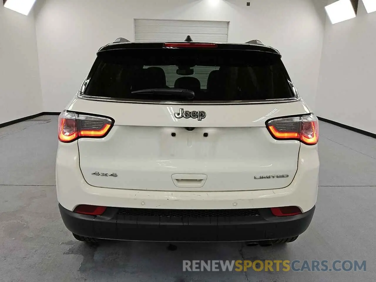 6 Photograph of a damaged car 3C4NJDCBXMT596427 JEEP COMPASS 2021