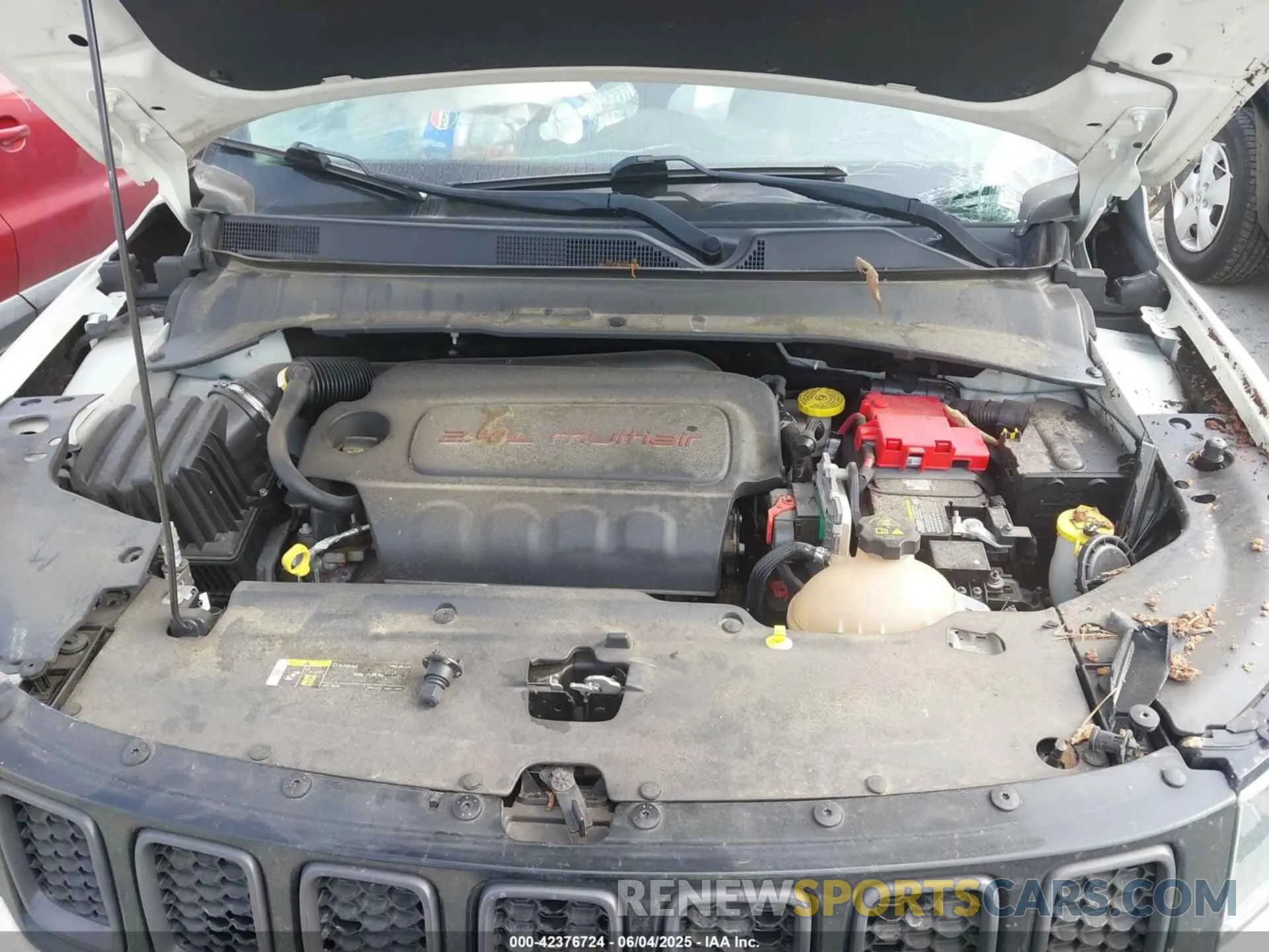 10 Photograph of a damaged car 3C4NJDDB0MT512050 JEEP COMPASS 2021
