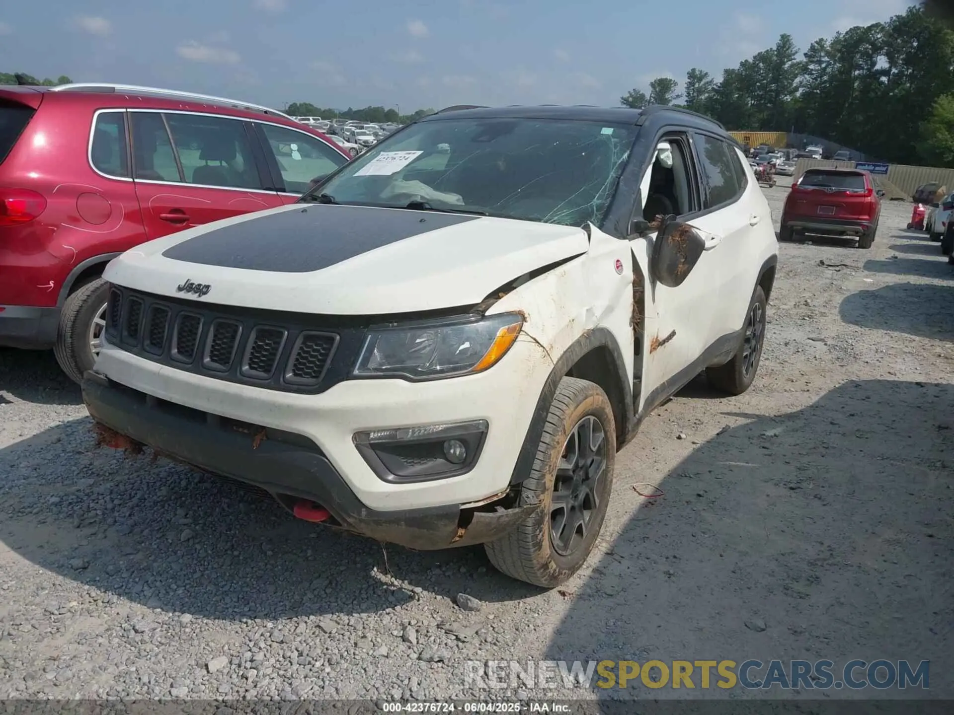 2 Photograph of a damaged car 3C4NJDDB0MT512050 JEEP COMPASS 2021
