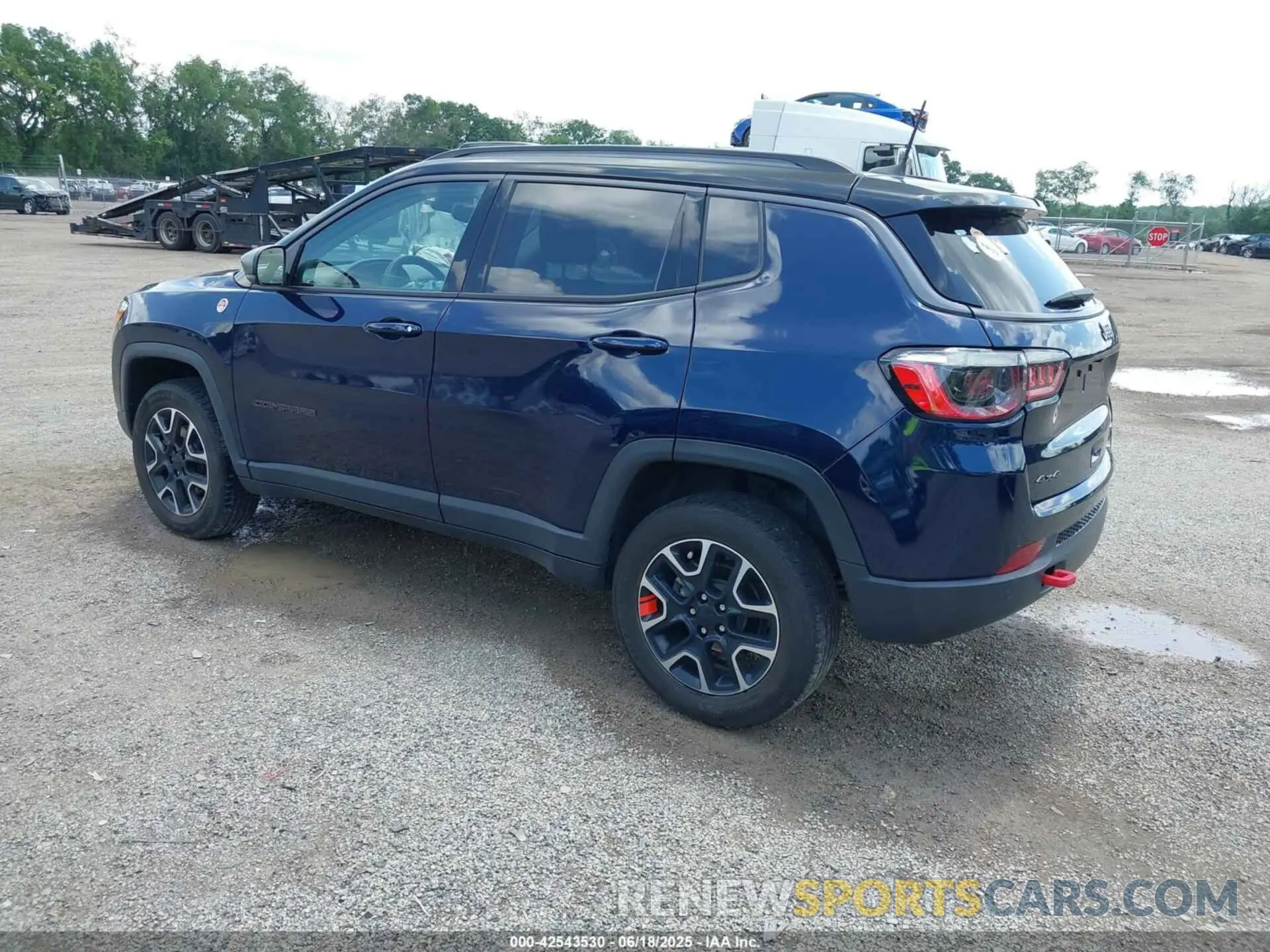 3 Photograph of a damaged car 3C4NJDDB0MT590442 JEEP COMPASS 2021