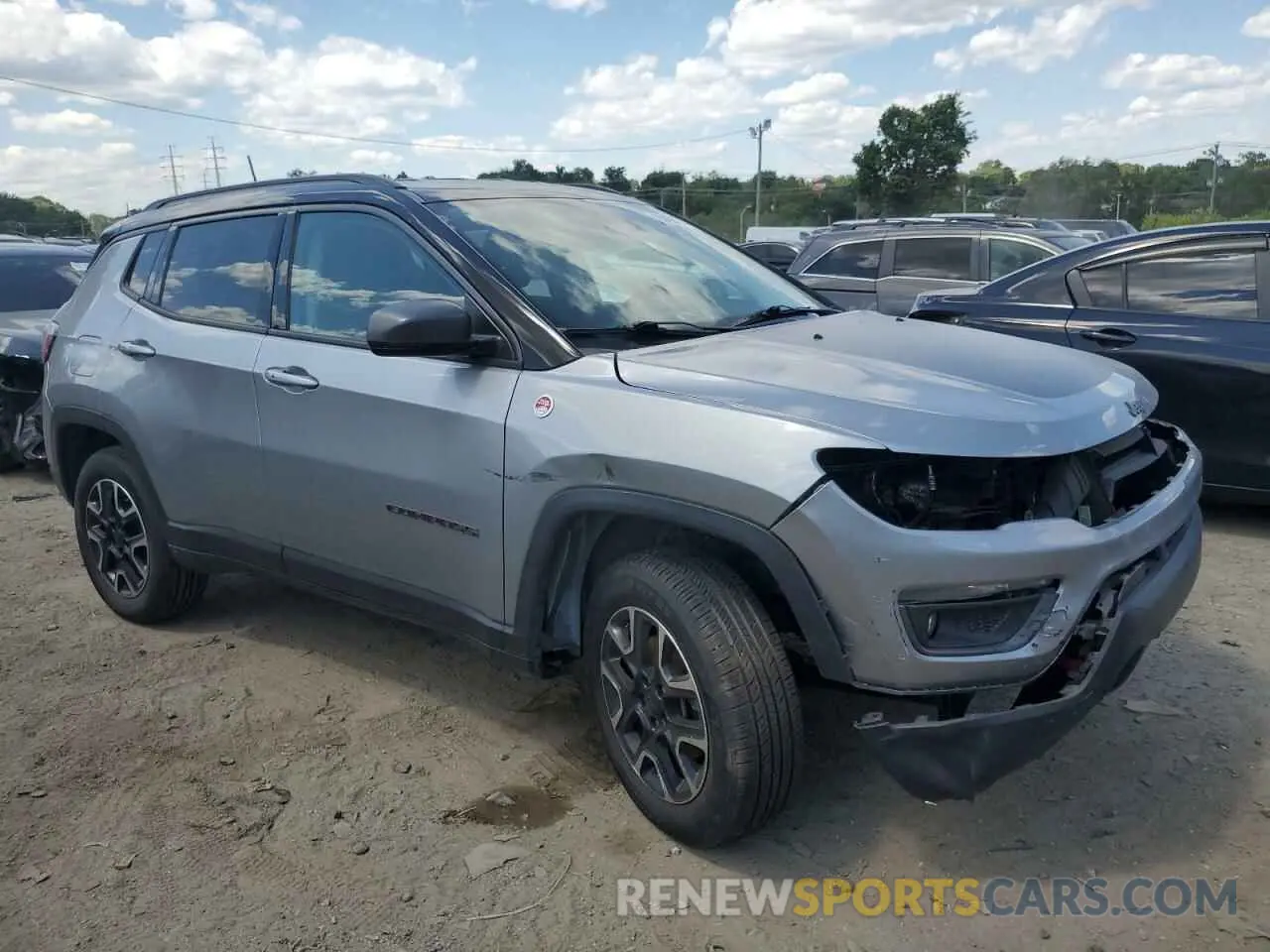 4 Photograph of a damaged car 3C4NJDDB1MT529228 JEEP COMPASS 2021