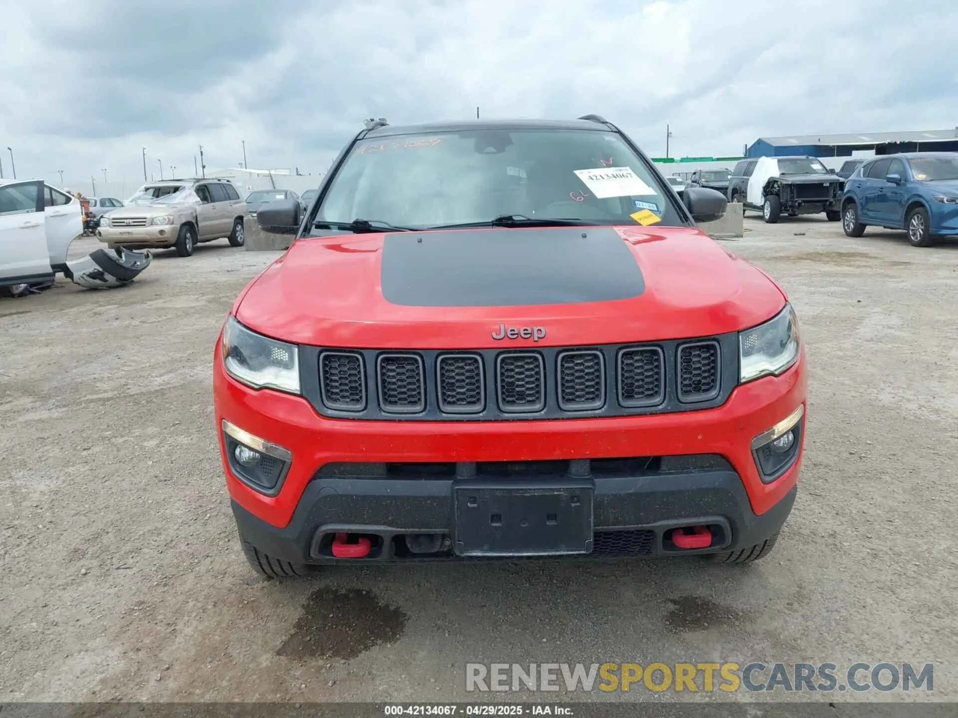 12 Photograph of a damaged car 3C4NJDDB3MT503519 JEEP COMPASS 2021