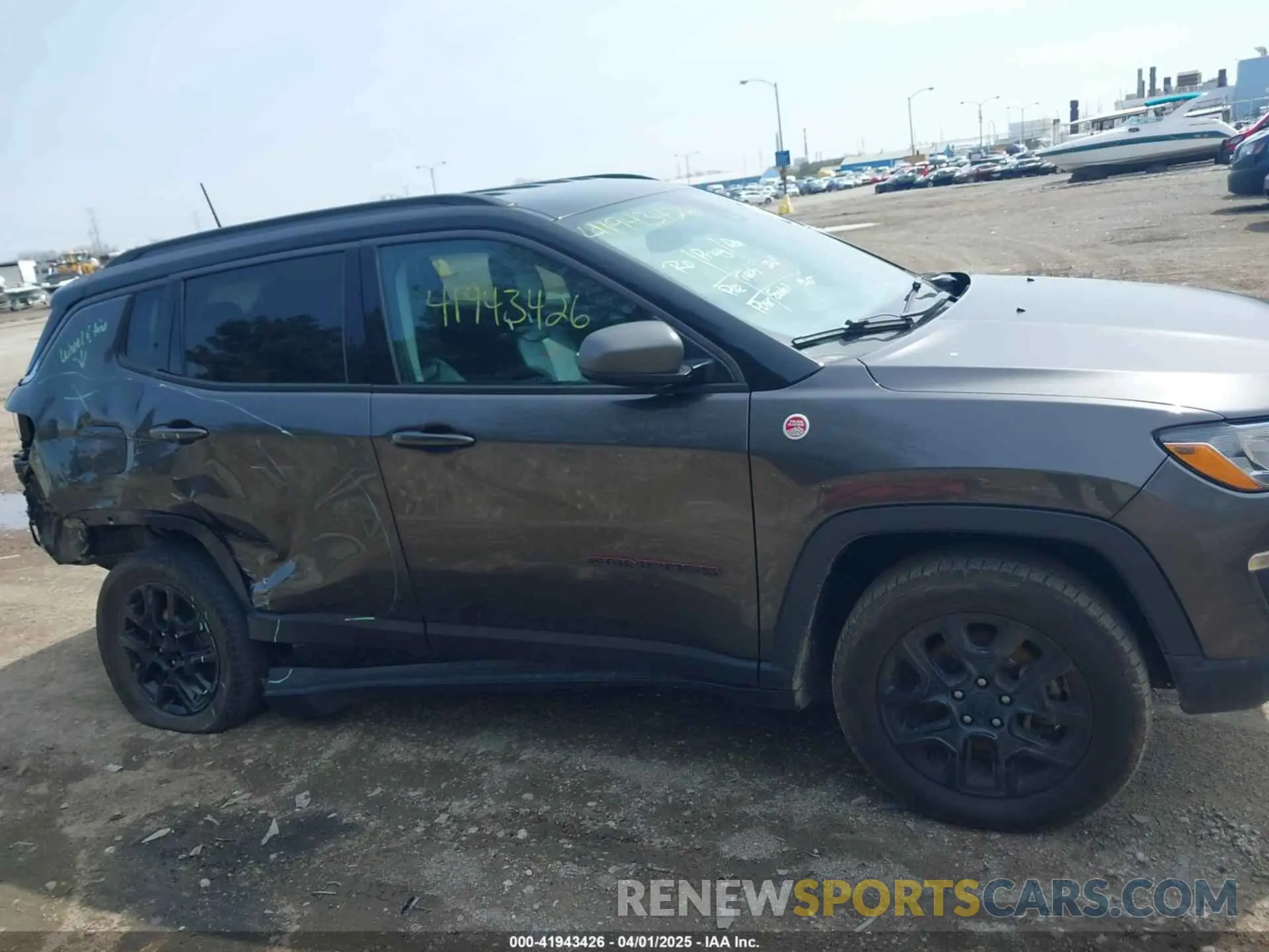 13 Photograph of a damaged car 3C4NJDDB3MT529263 JEEP COMPASS 2021