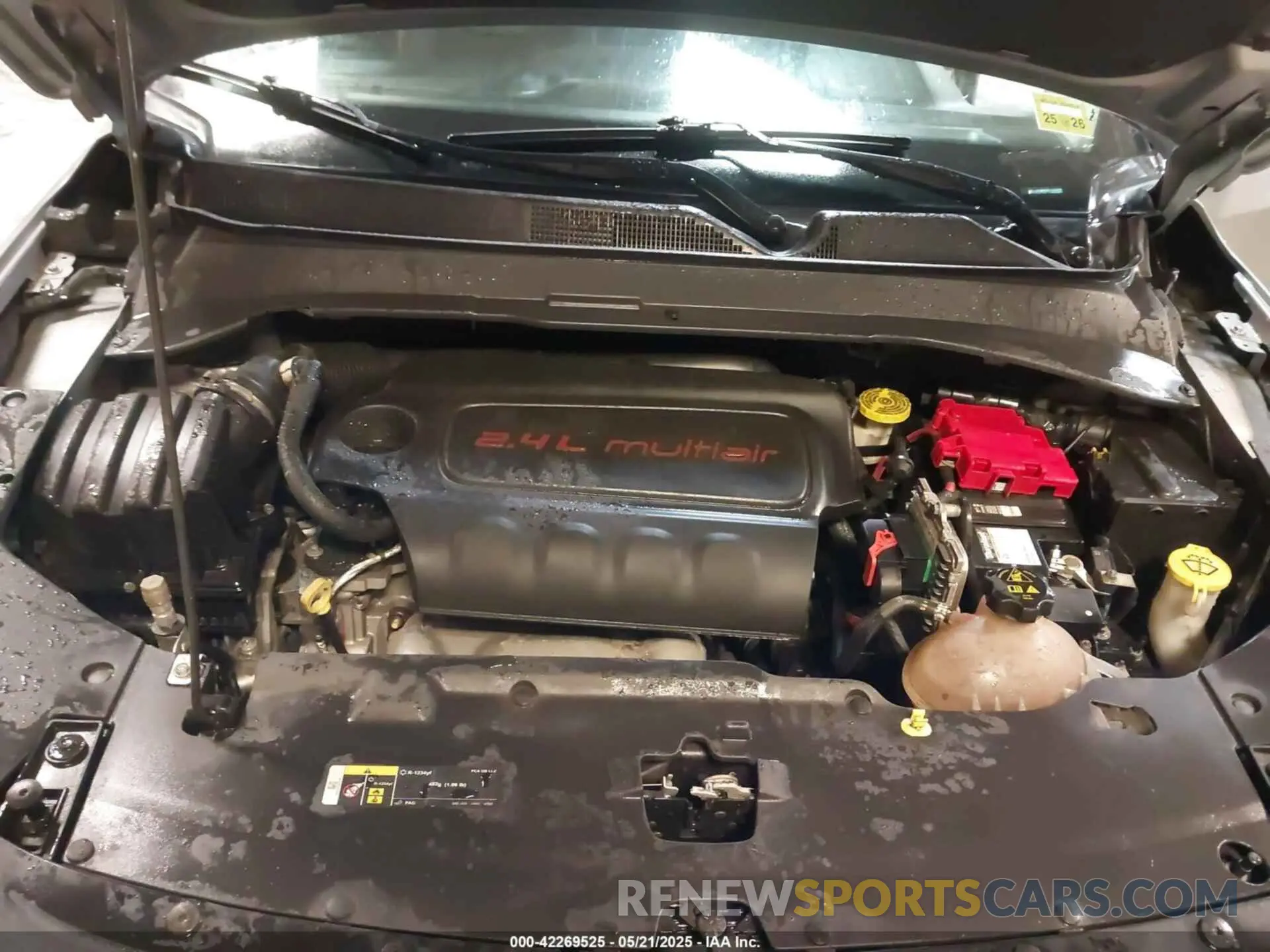 10 Photograph of a damaged car 3C4NJDDB3MT587034 JEEP COMPASS 2021