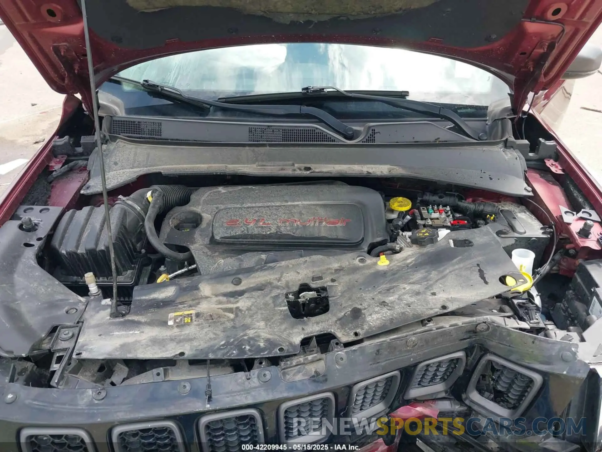 10 Photograph of a damaged car 3C4NJDDB6MT502932 JEEP COMPASS 2021