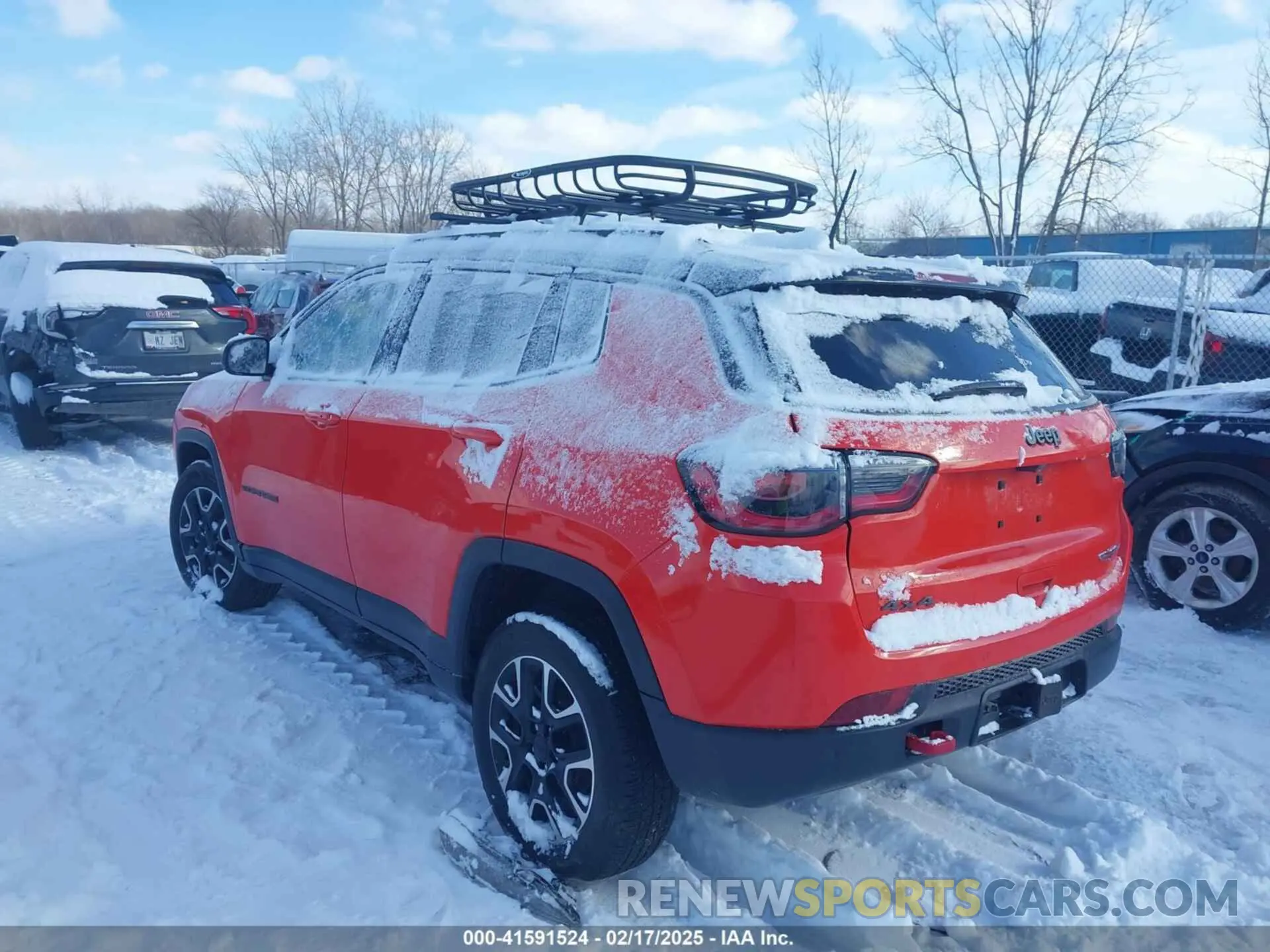 3 Photograph of a damaged car 3C4NJDDB6MT525269 JEEP COMPASS 2021