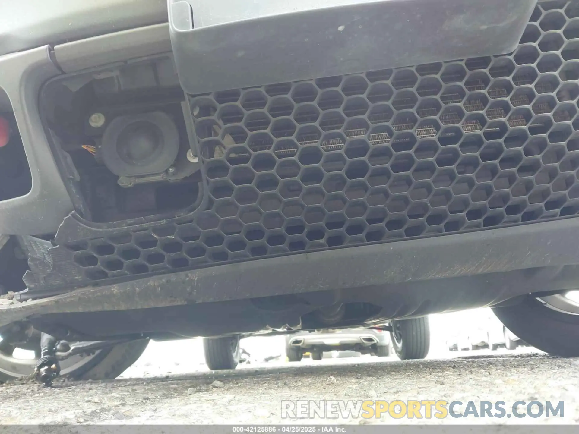 21 Photograph of a damaged car 3C4NJDDB6MT561074 JEEP COMPASS 2021