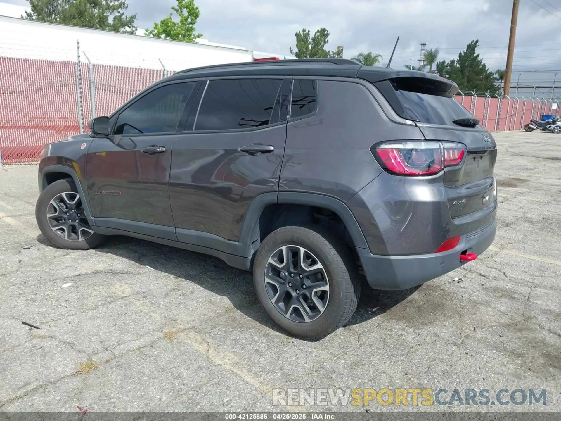 3 Photograph of a damaged car 3C4NJDDB6MT561074 JEEP COMPASS 2021