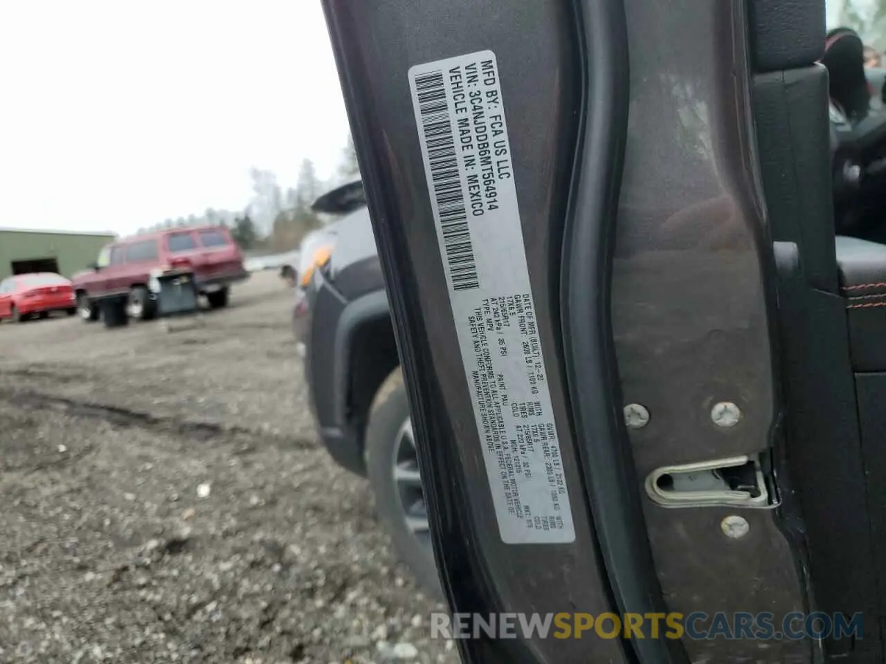 15 Photograph of a damaged car 3C4NJDDB6MT564914 JEEP COMPASS 2021