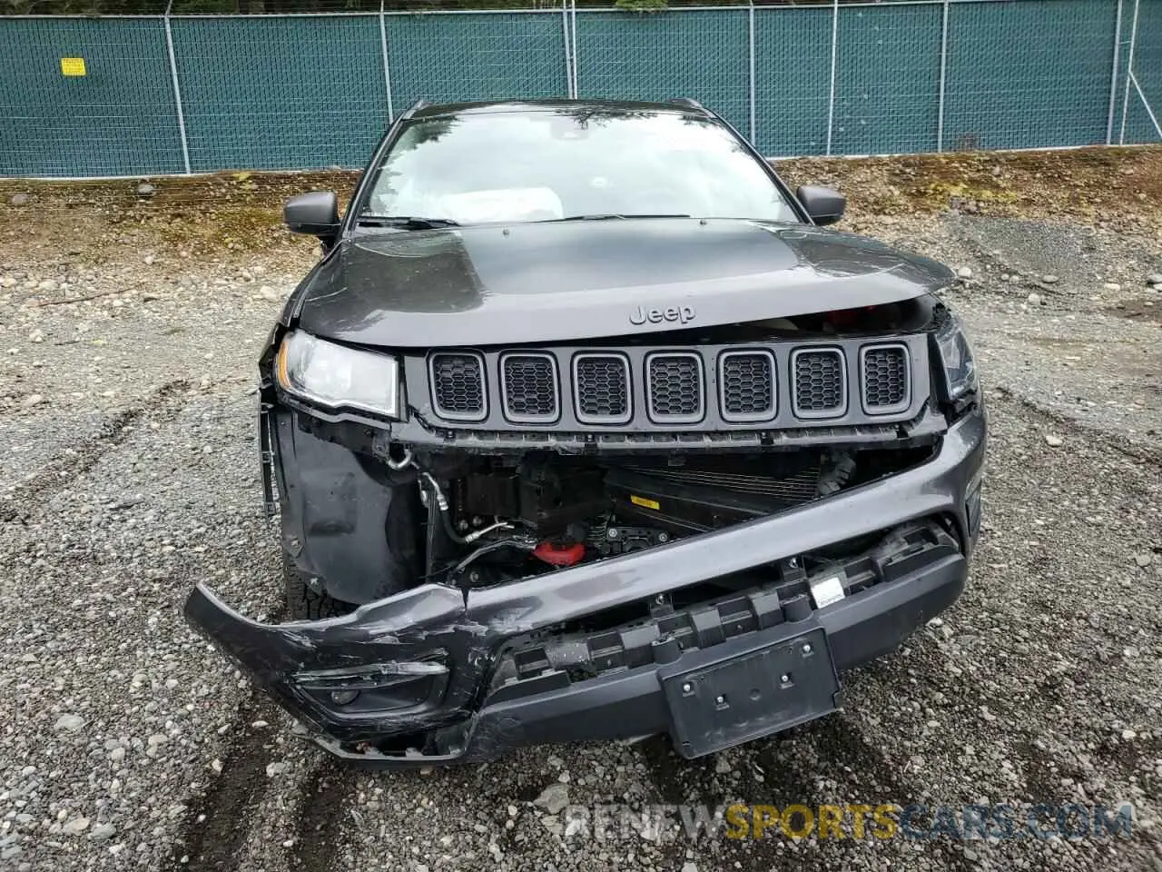 5 Photograph of a damaged car 3C4NJDDB6MT564914 JEEP COMPASS 2021