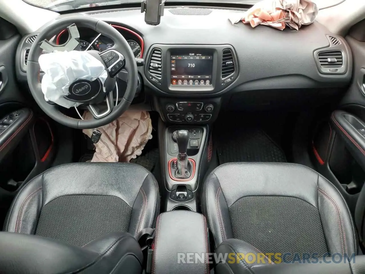 8 Photograph of a damaged car 3C4NJDDB6MT564914 JEEP COMPASS 2021