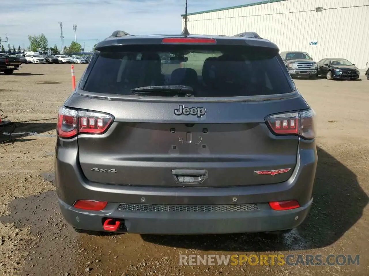 6 Photograph of a damaged car 3C4NJDDB7MT533137 JEEP COMPASS 2021