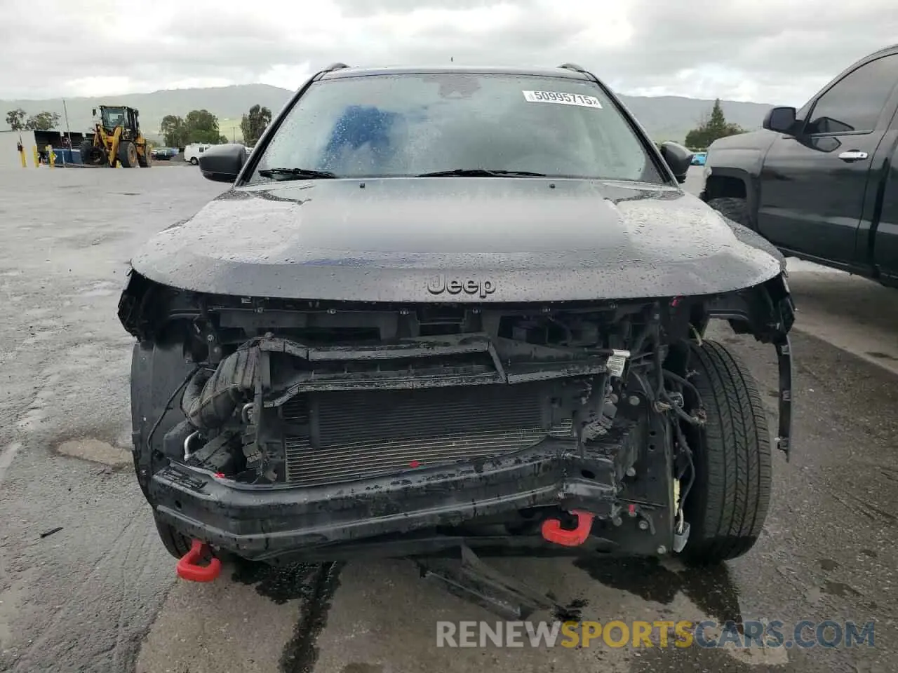 5 Photograph of a damaged car 3C4NJDDB7MT600738 JEEP COMPASS 2021