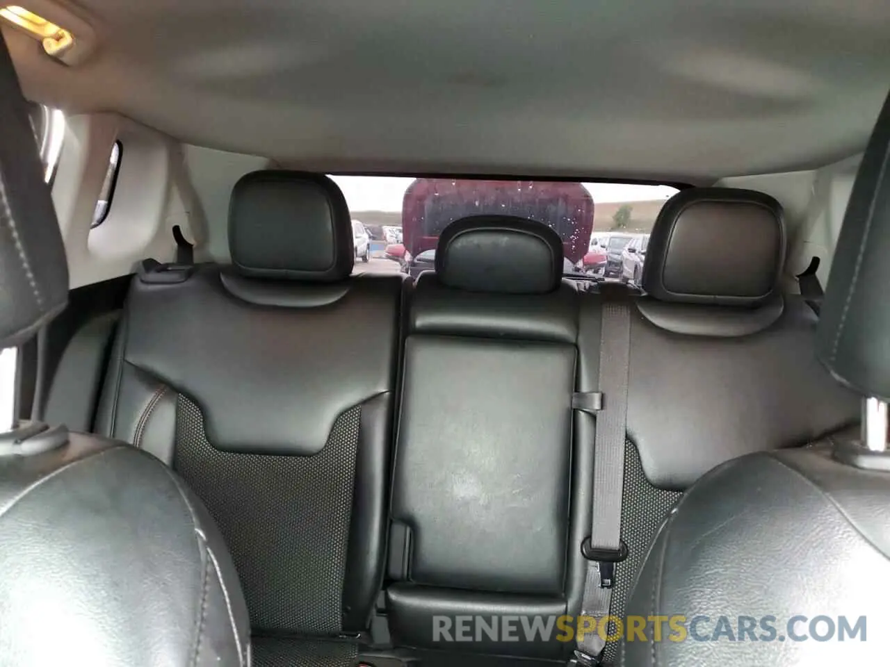 10 Photograph of a damaged car 3C4NJDDB9MT594344 JEEP COMPASS 2021