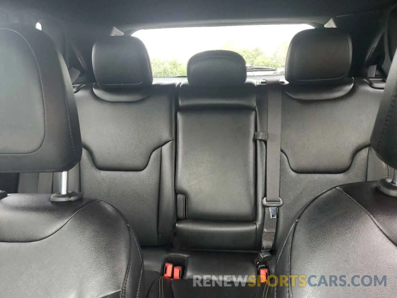 10 Photograph of a damaged car 3C4NJDEB0MT554314 JEEP COMPASS 2021