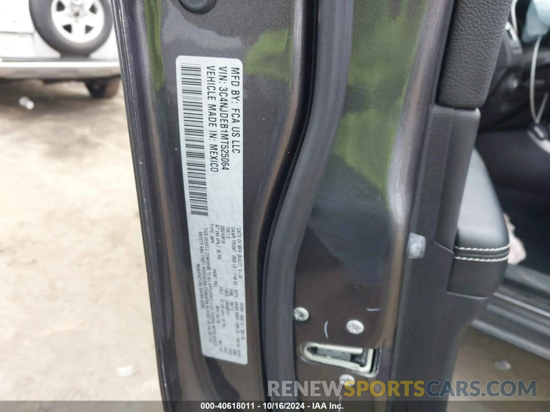 9 Photograph of a damaged car 3C4NJDEB1MT525064 JEEP COMPASS 2021