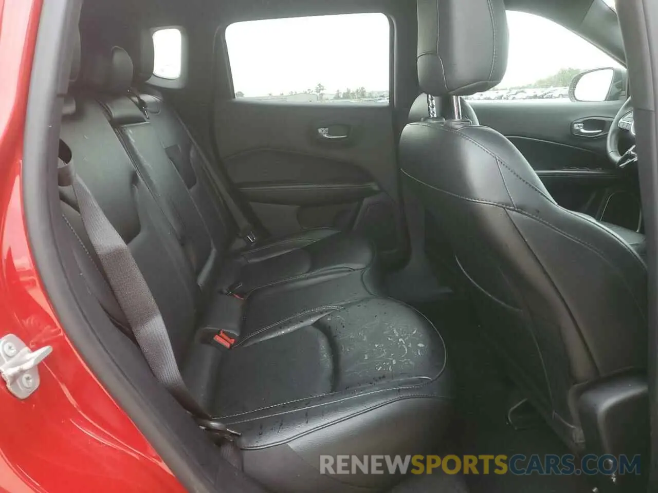 11 Photograph of a damaged car 3C4NJDEB1MT601852 JEEP COMPASS 2021