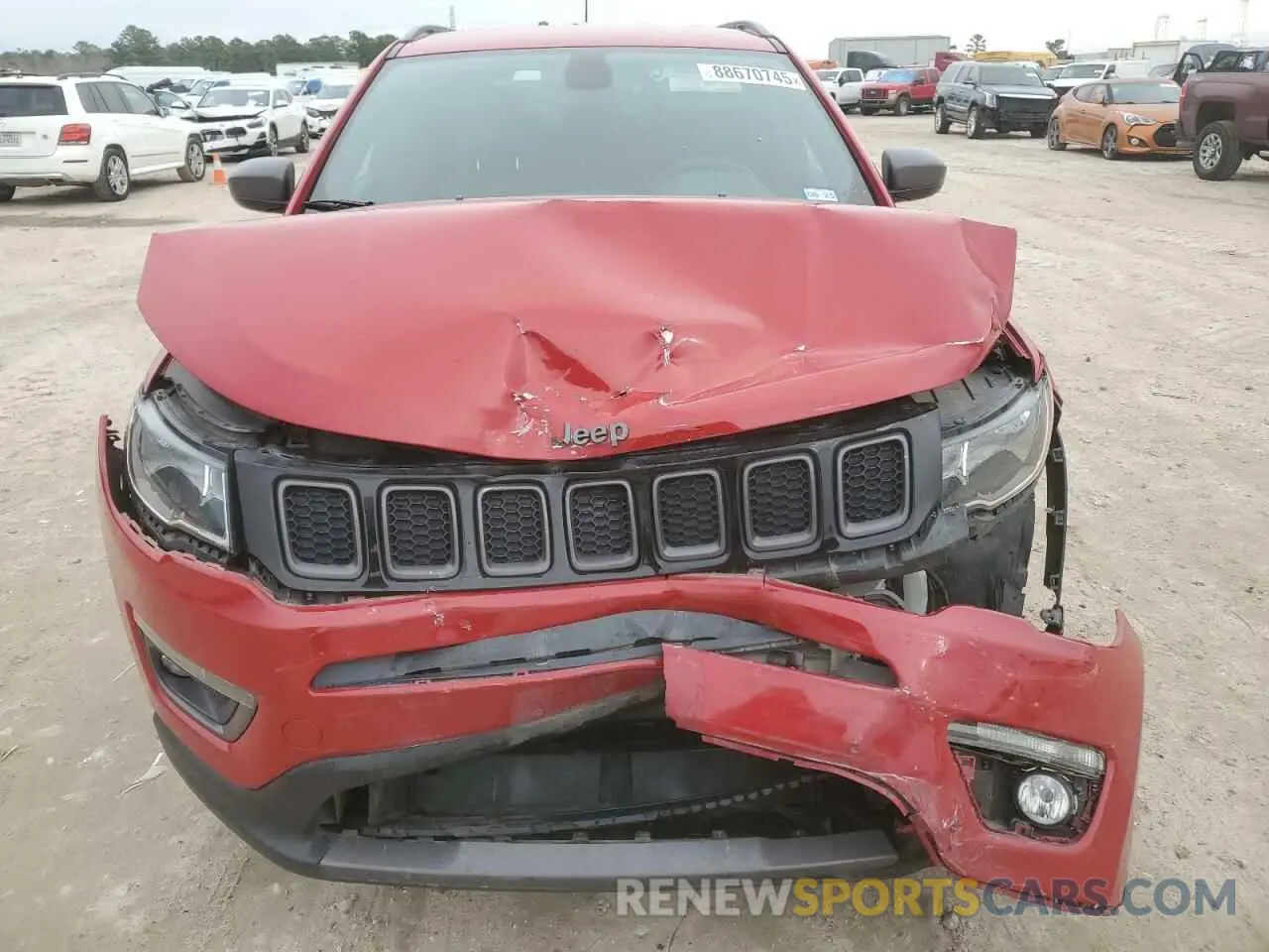 5 Photograph of a damaged car 3C4NJDEB1MT601852 JEEP COMPASS 2021