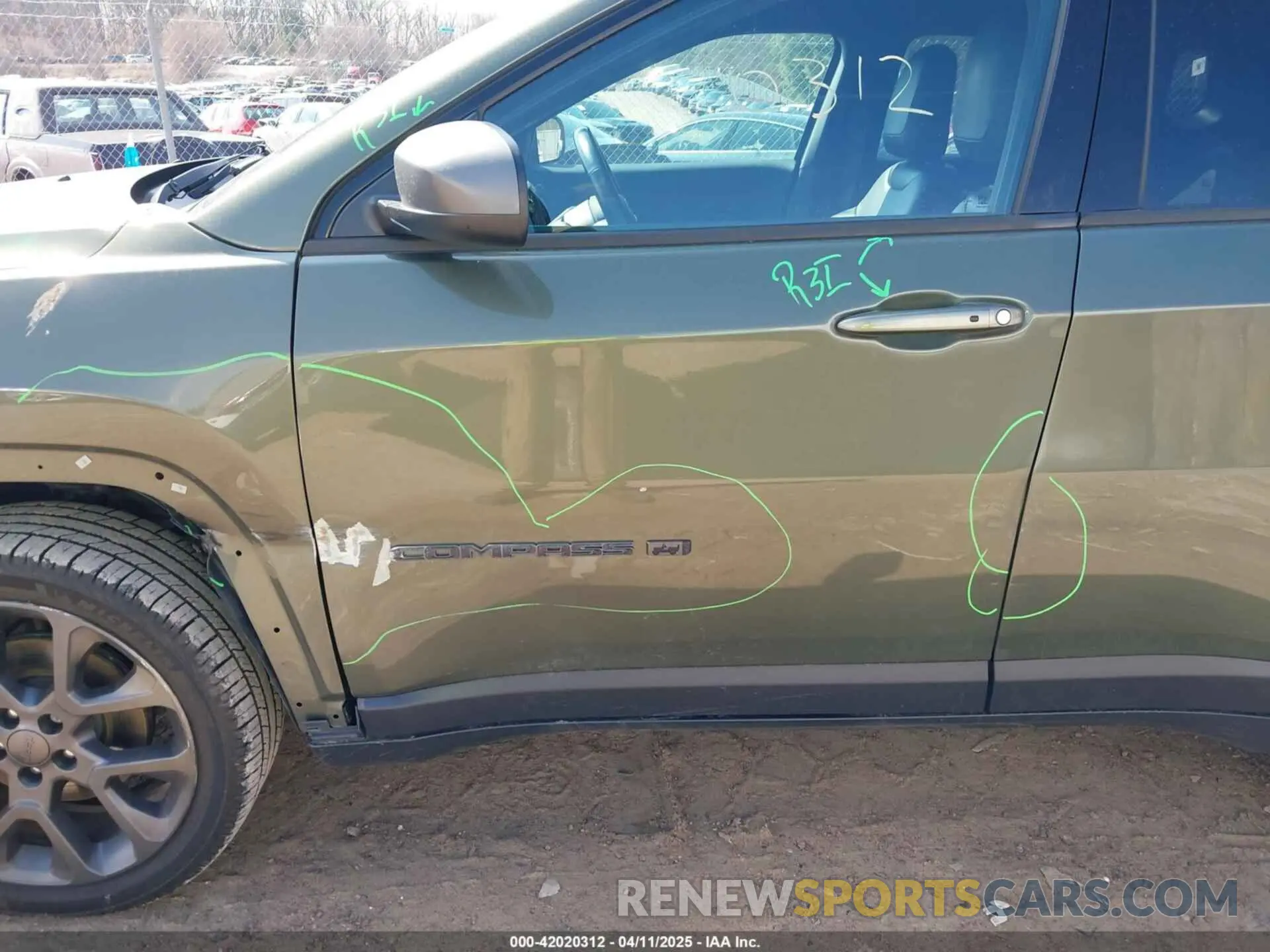 20 Photograph of a damaged car 3C4NJDEB2MT560454 JEEP COMPASS 2021
