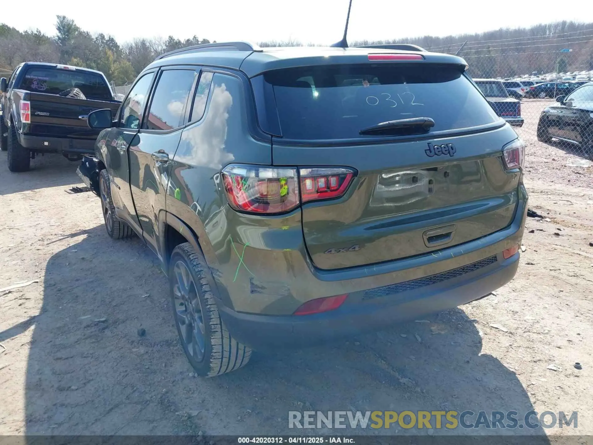 3 Photograph of a damaged car 3C4NJDEB2MT560454 JEEP COMPASS 2021