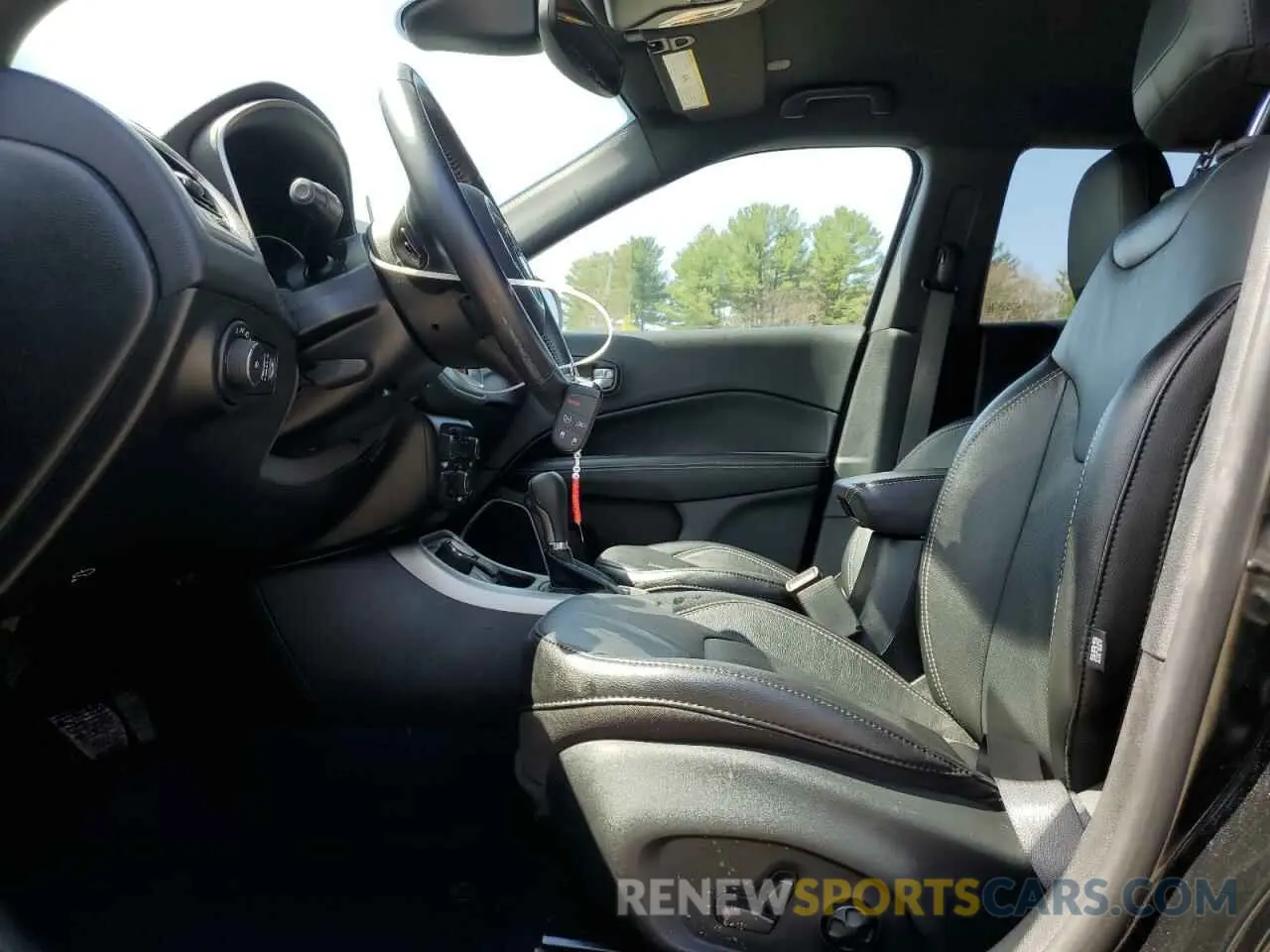 7 Photograph of a damaged car 3C4NJDEB2MT570661 JEEP COMPASS 2021