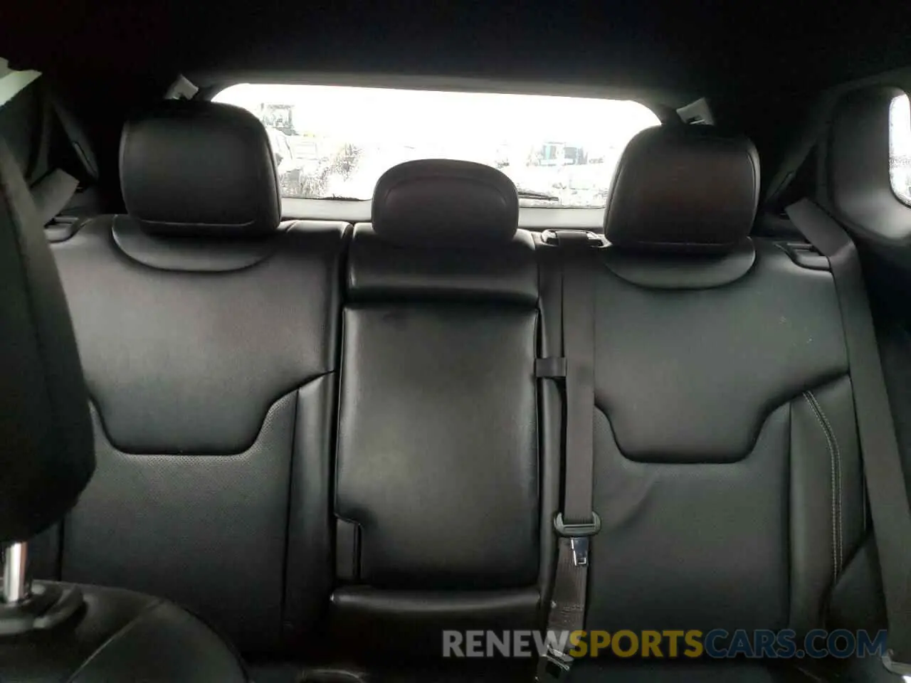 10 Photograph of a damaged car 3C4NJDEB3MT595097 JEEP COMPASS 2021